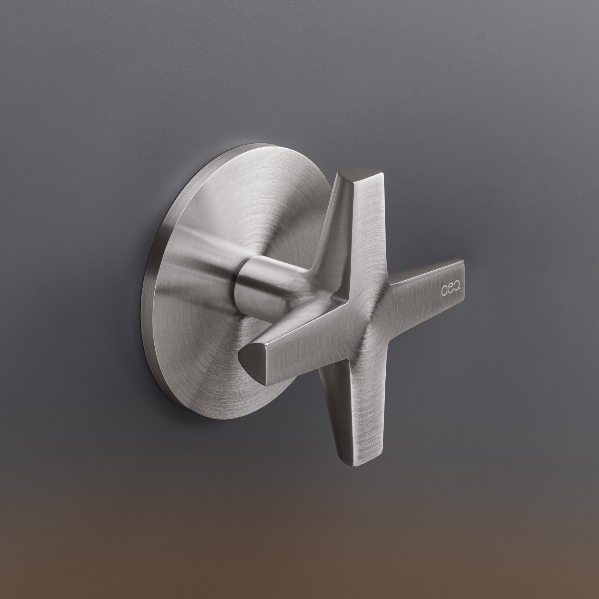 Mostra il prodotto Cross CRX31 del produttore CEADESIGN