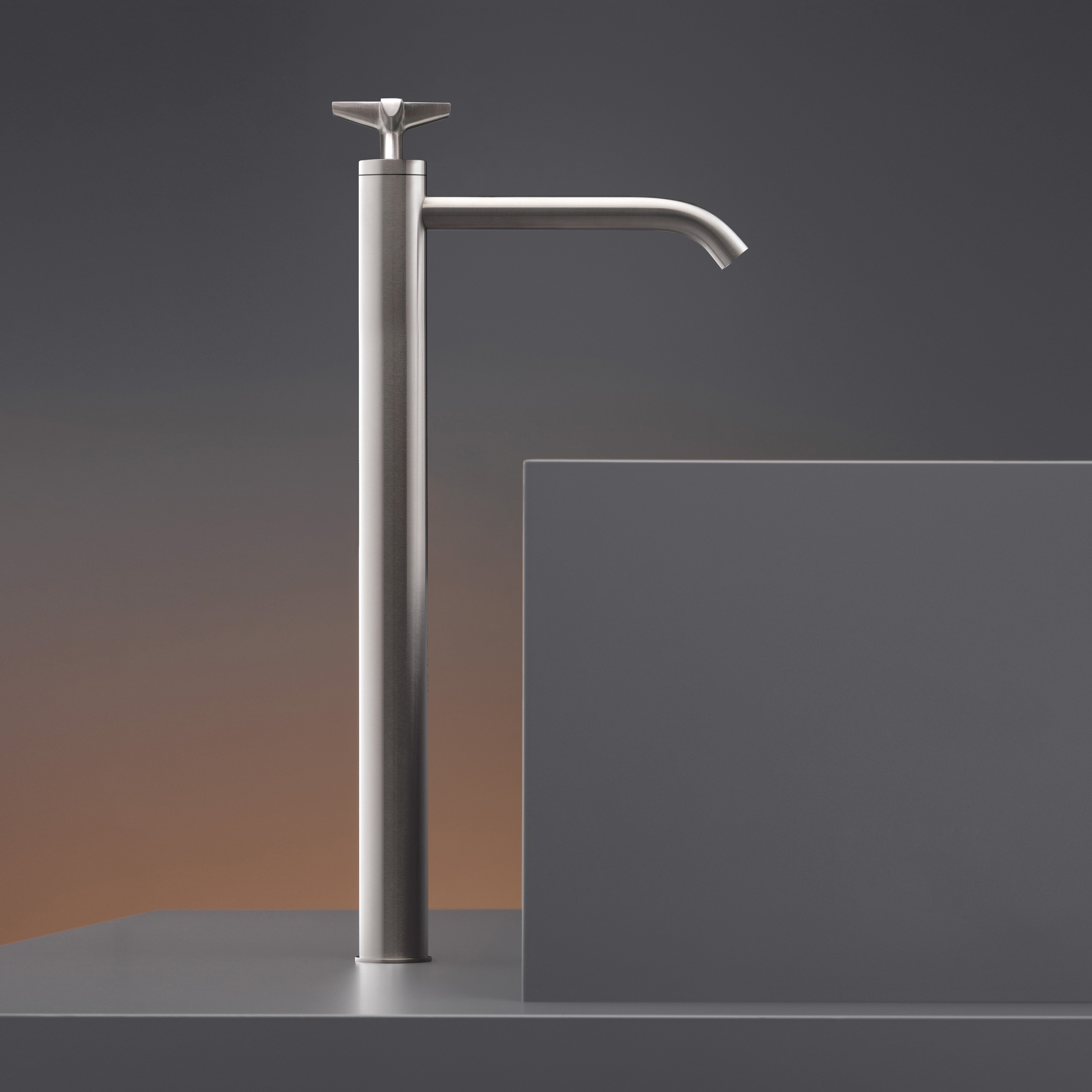 Afficher le produit Cross CRX46 du fabricant CEADESIGN