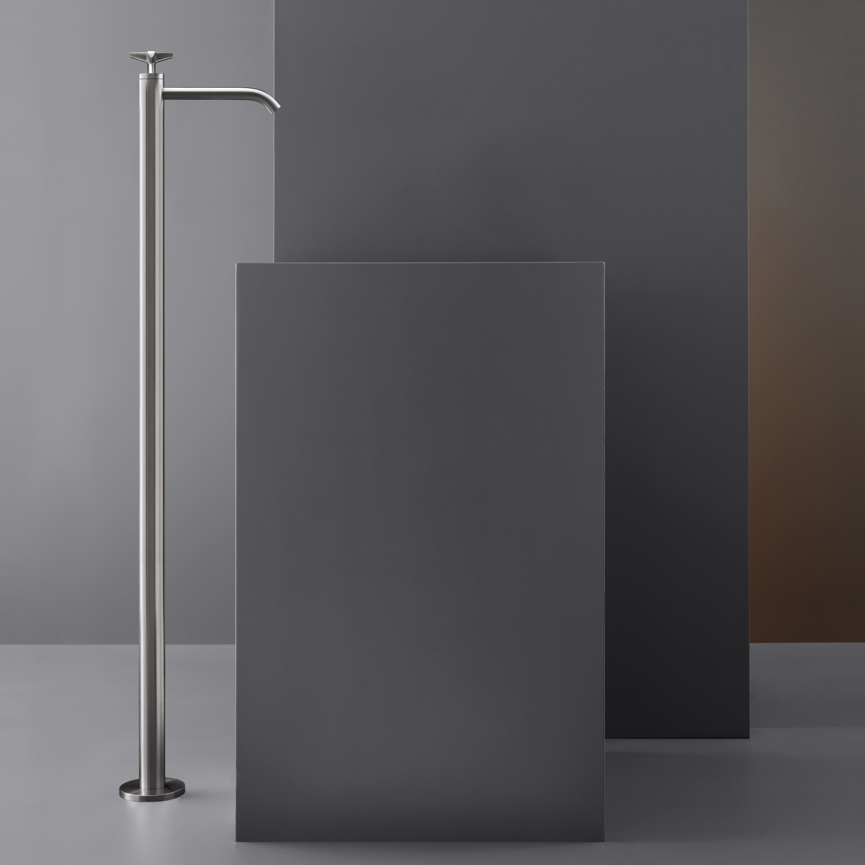 Mostra il prodotto Cross CRX47 del produttore CEADESIGN