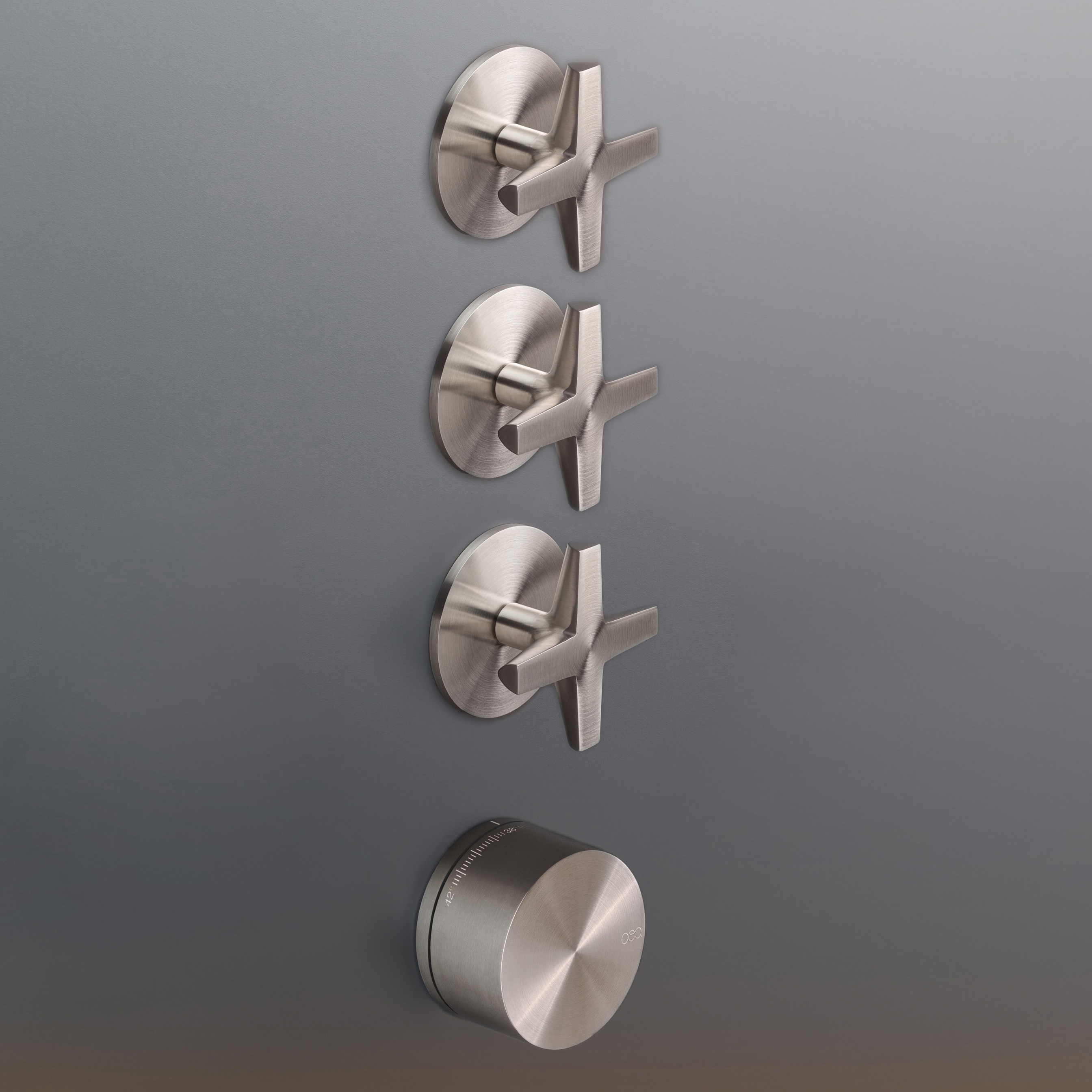 Display product Cross CRX54 from manufacturer CEADESIGN