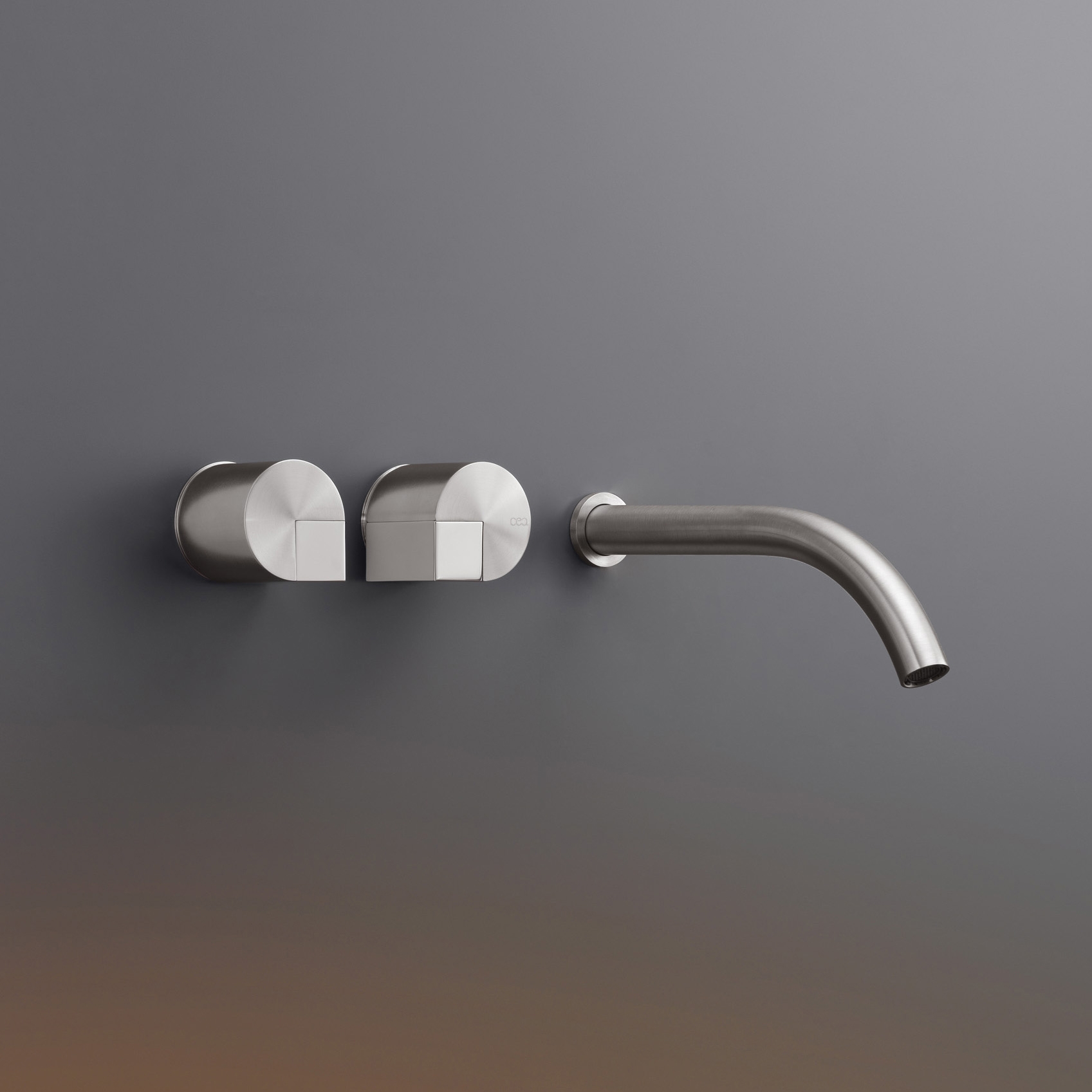 Display product Duet DET22 from manufacturer CEADESIGN