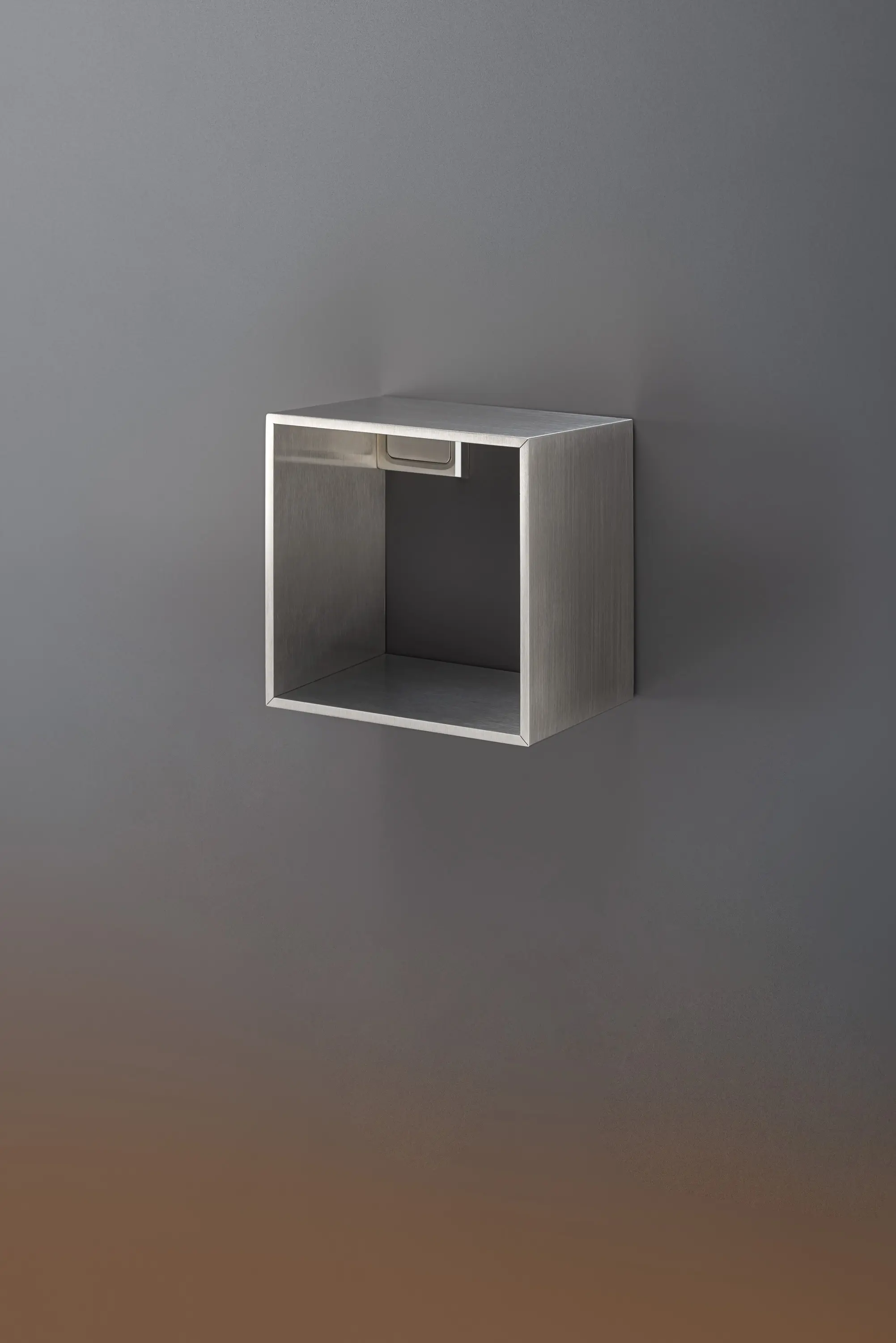 gallery-slide-0