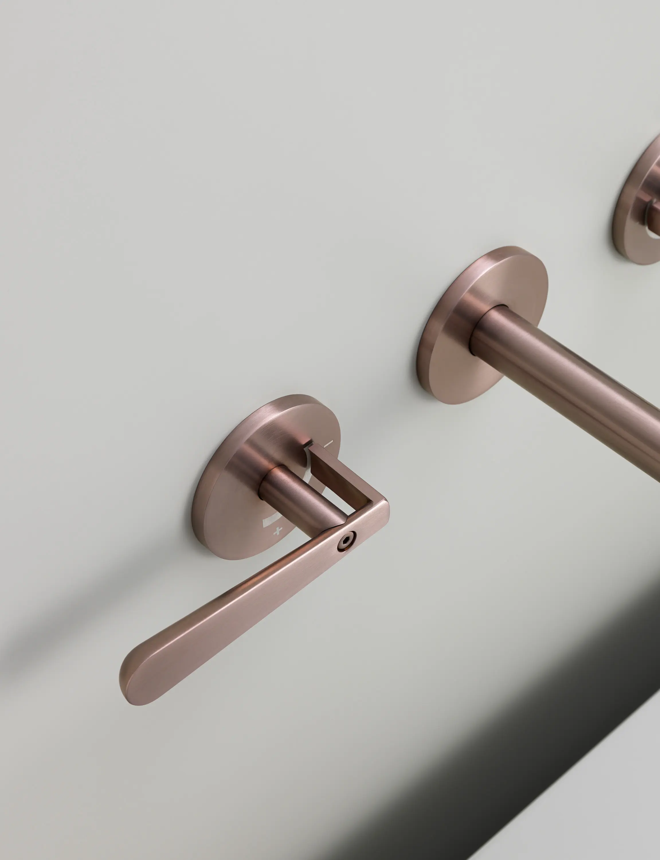 CEADESIGN - Lutezia LTZ02