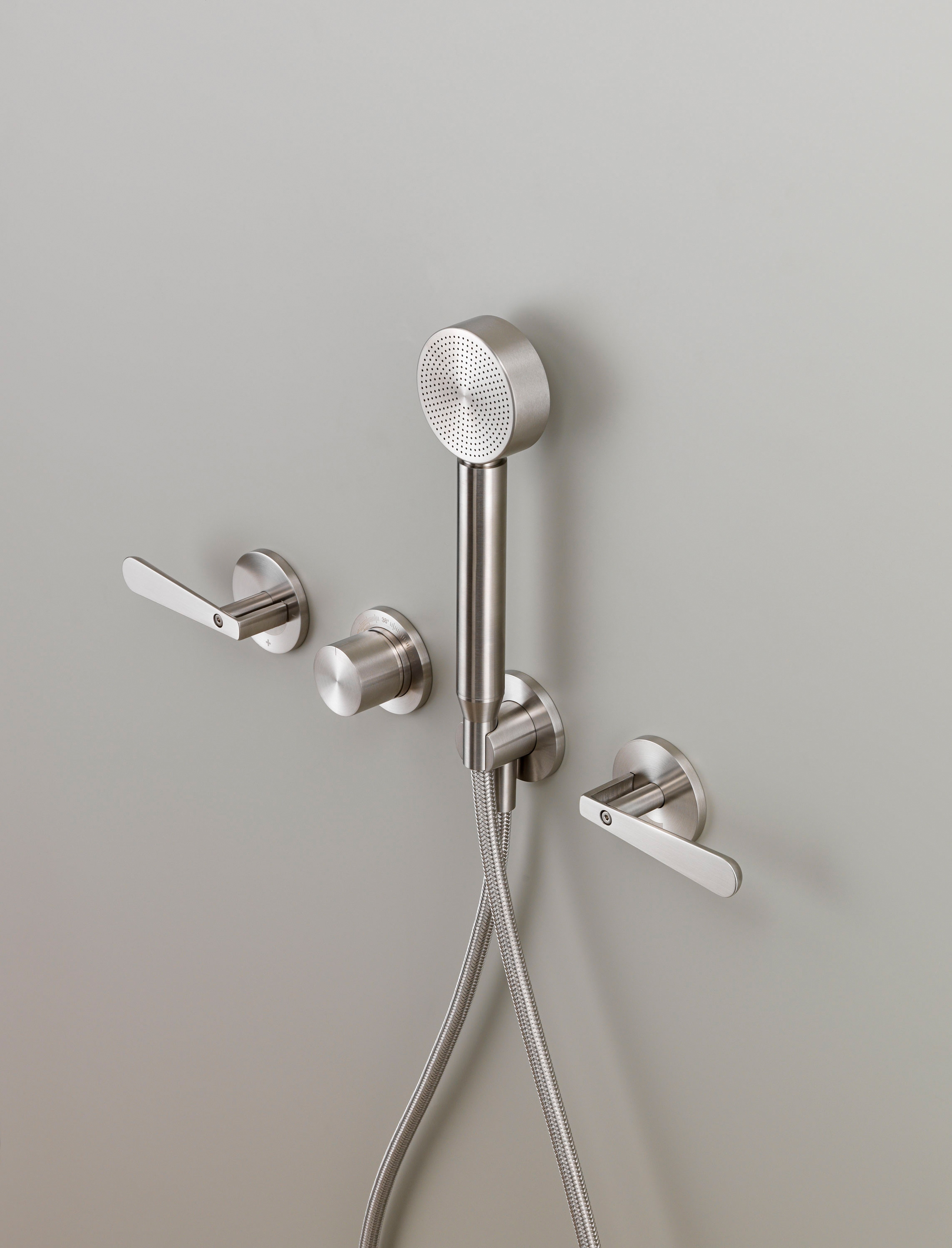 Mostra il prodotto Lutezia LTZ31 del produttore CEADESIGN
