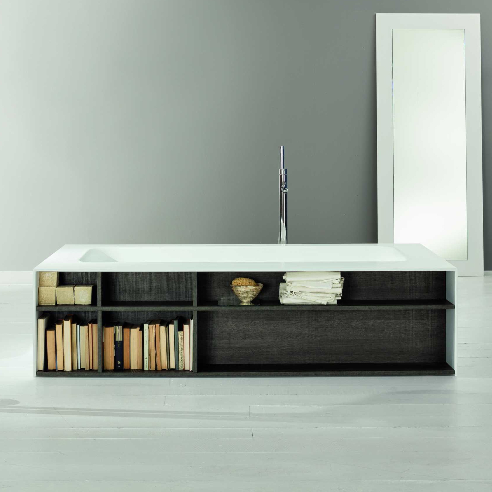 Mostra il prodotto KellyBook del produttore Mastella Design