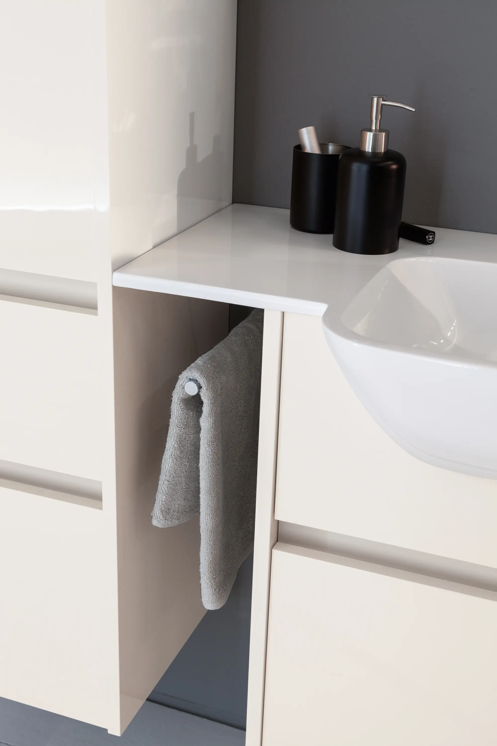 Mastella Design - Kami | Composizione 09