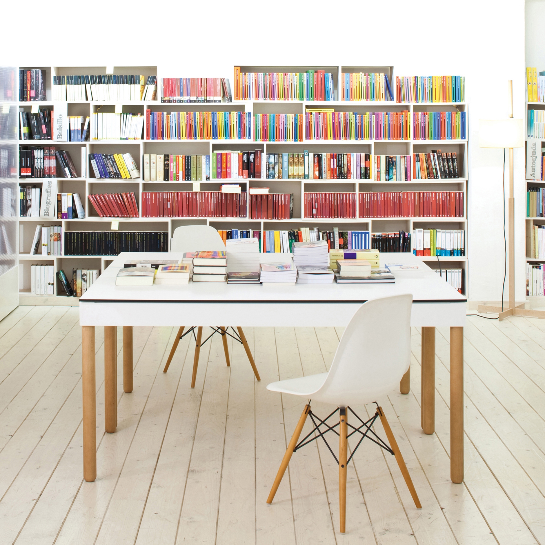 CONTRACT WORKSTATIONS