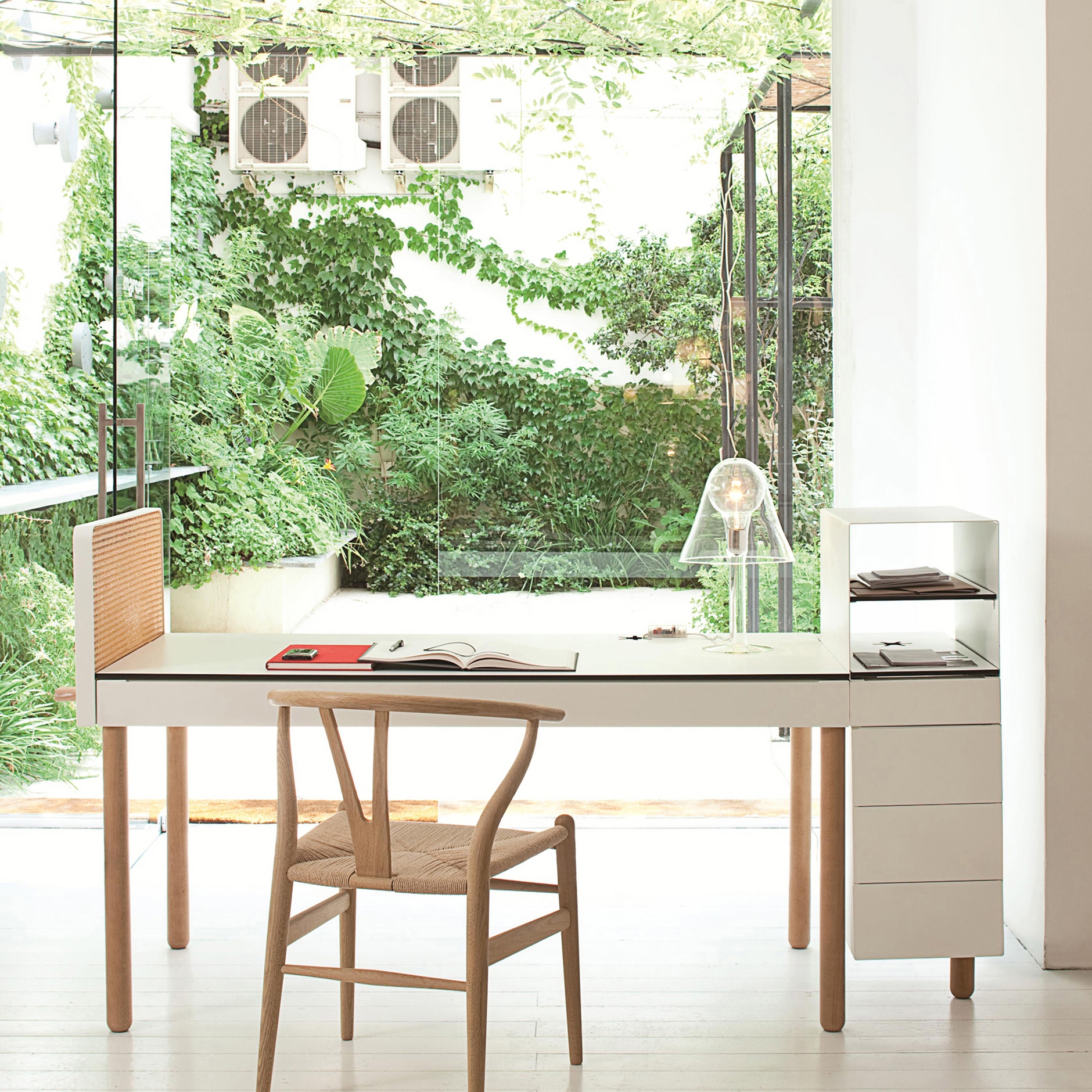 Produkt Tray Contract des Herstellers Imasoto anzeigen