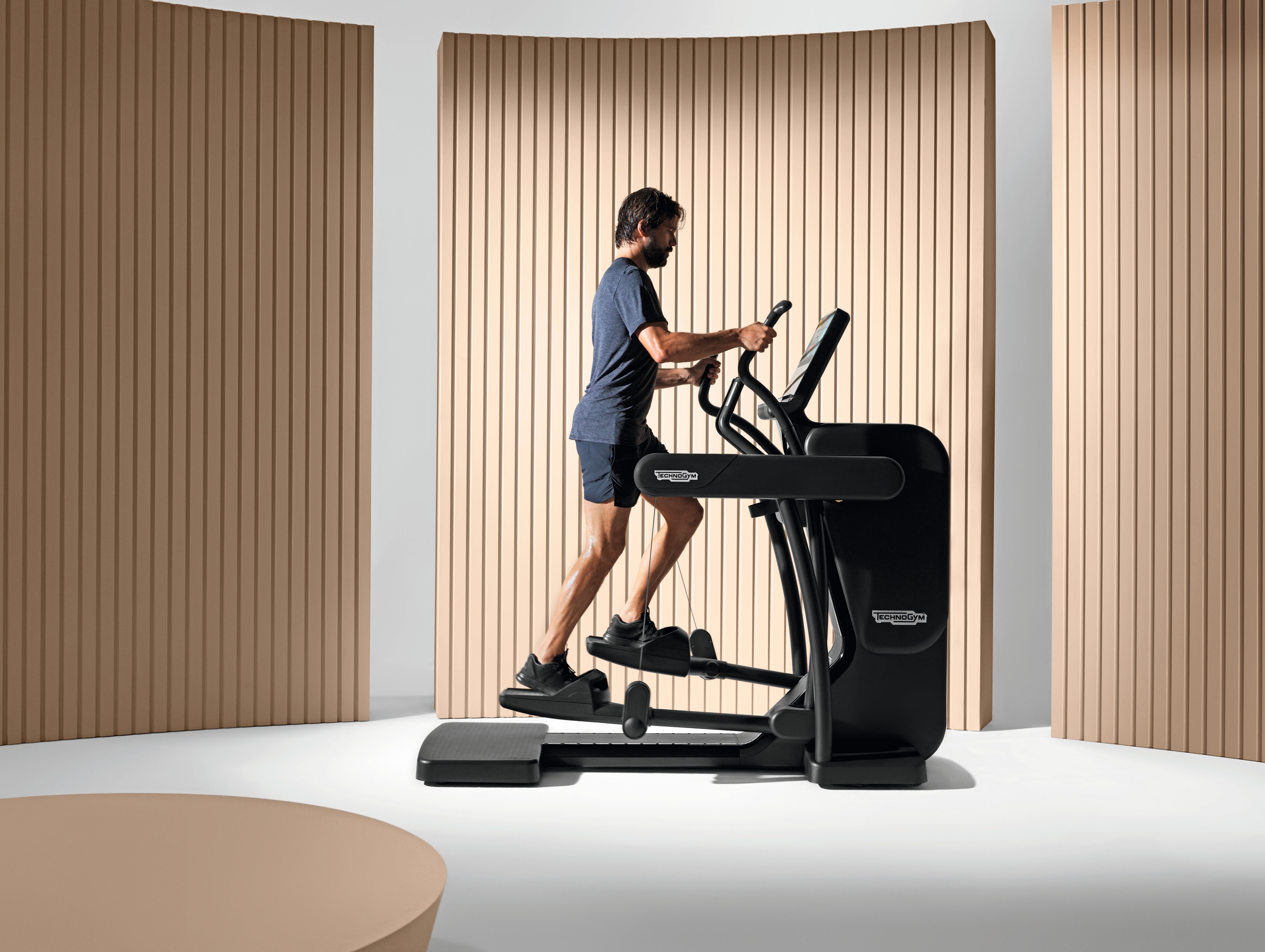 Mostrar el producto Artis Vario del fabricante Technogym