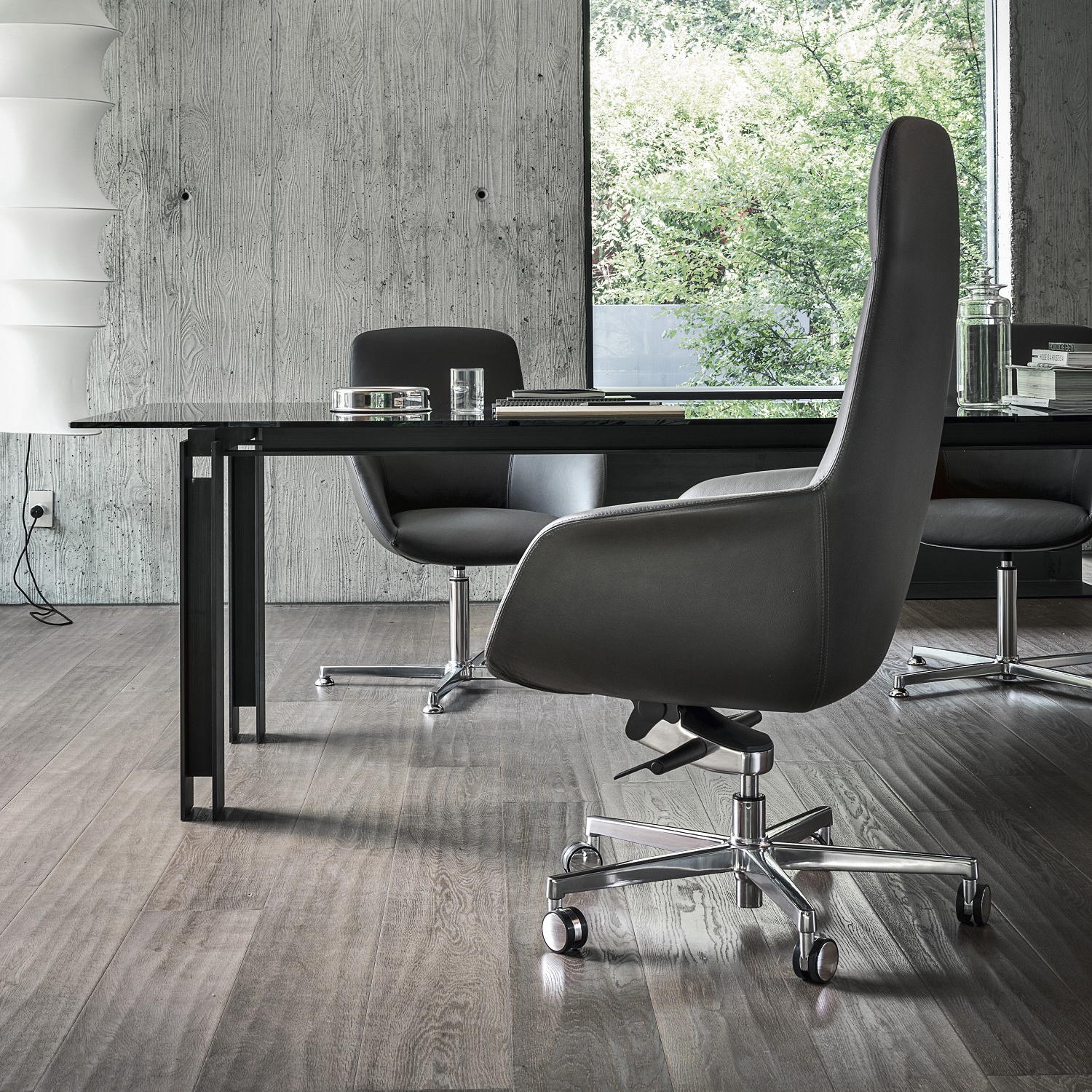 CHAIRS WITH CASTERS