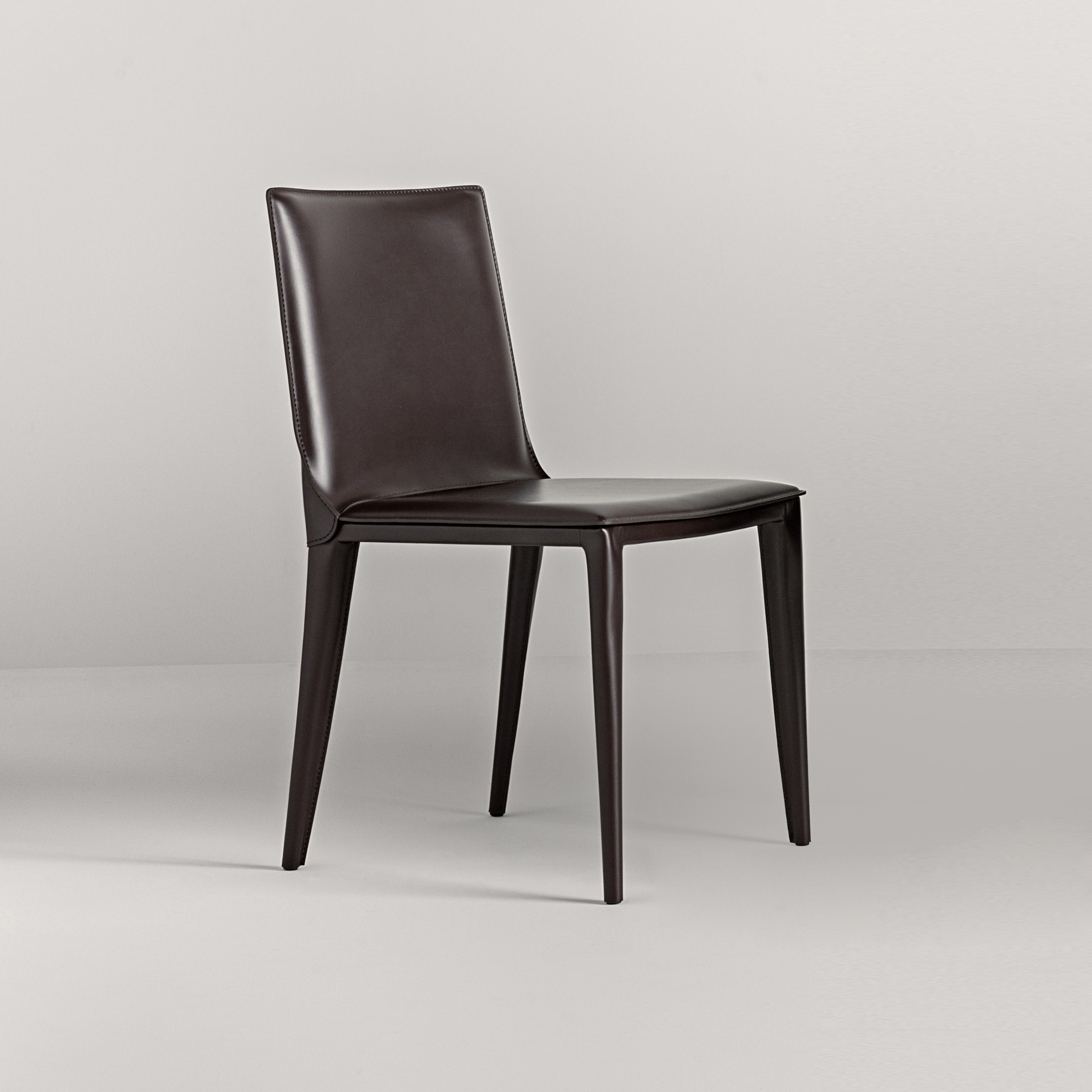 Display product Latina | Side Chair from manufacturer Frag