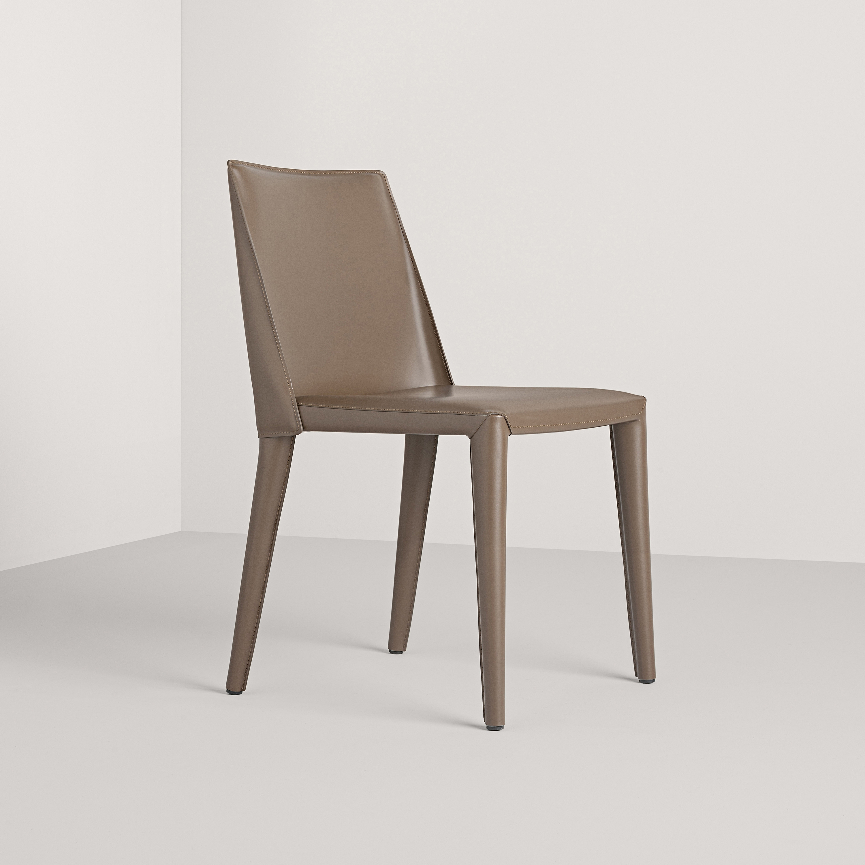 Display product Dindi | Side Chair from manufacturer Frag