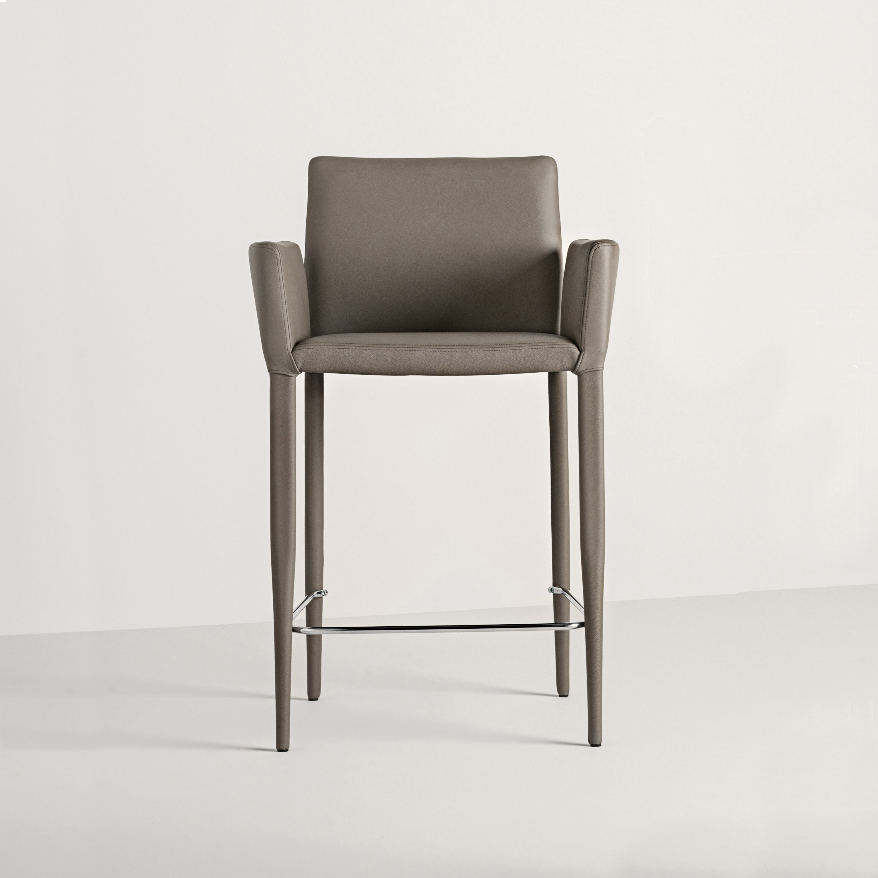 Display product Bella CP | Counter Stool from manufacturer Frag