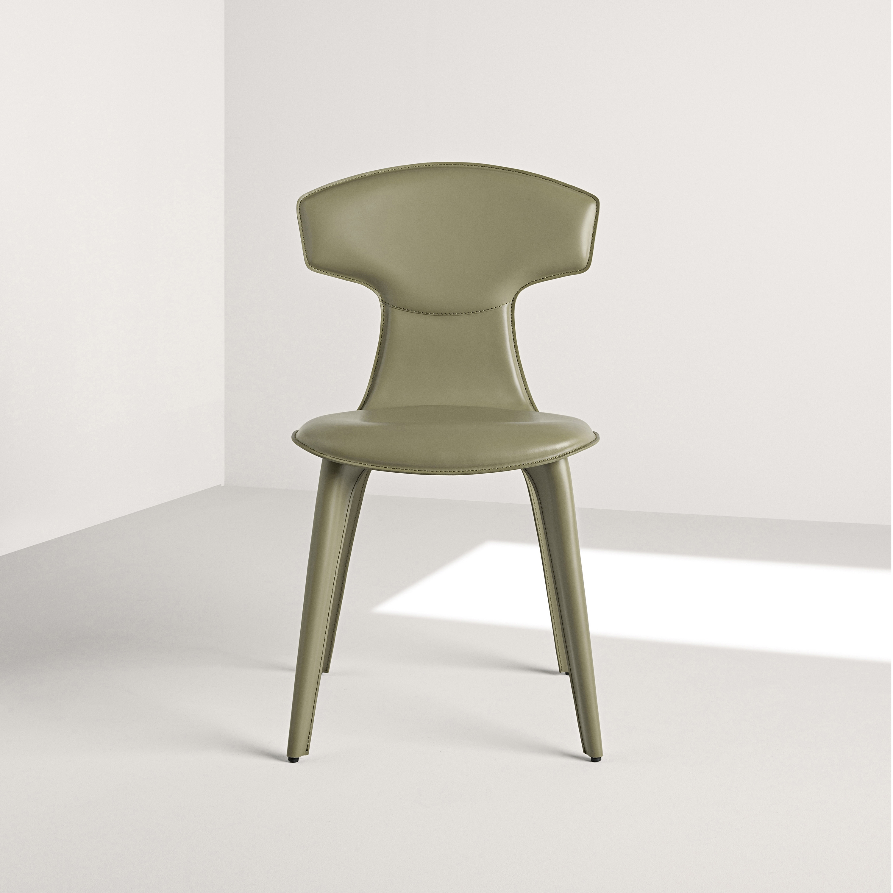 Mostra il prodotto Ele | Side Chair del produttore Frag