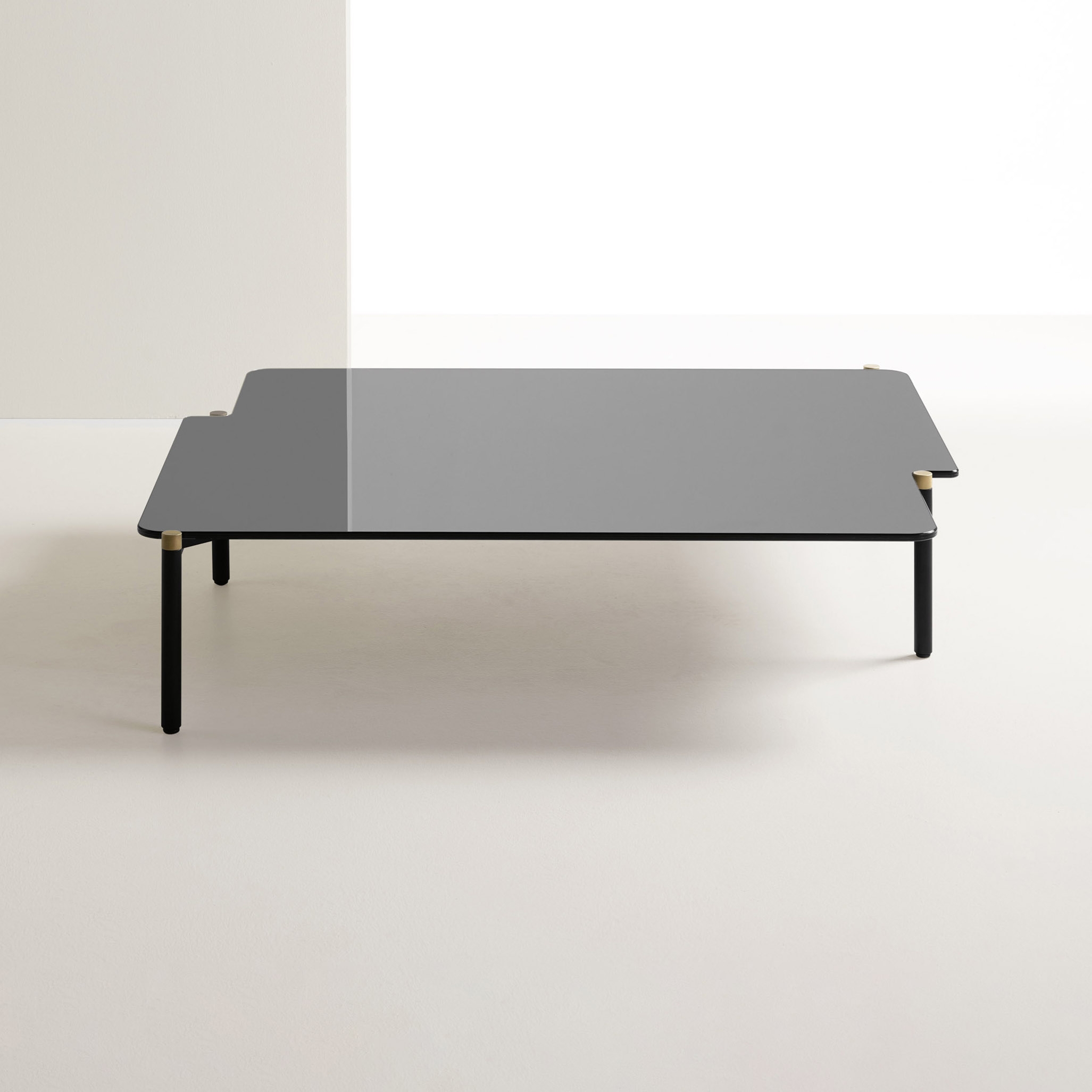 Display product Arita | Coffee Table from manufacturer Frag