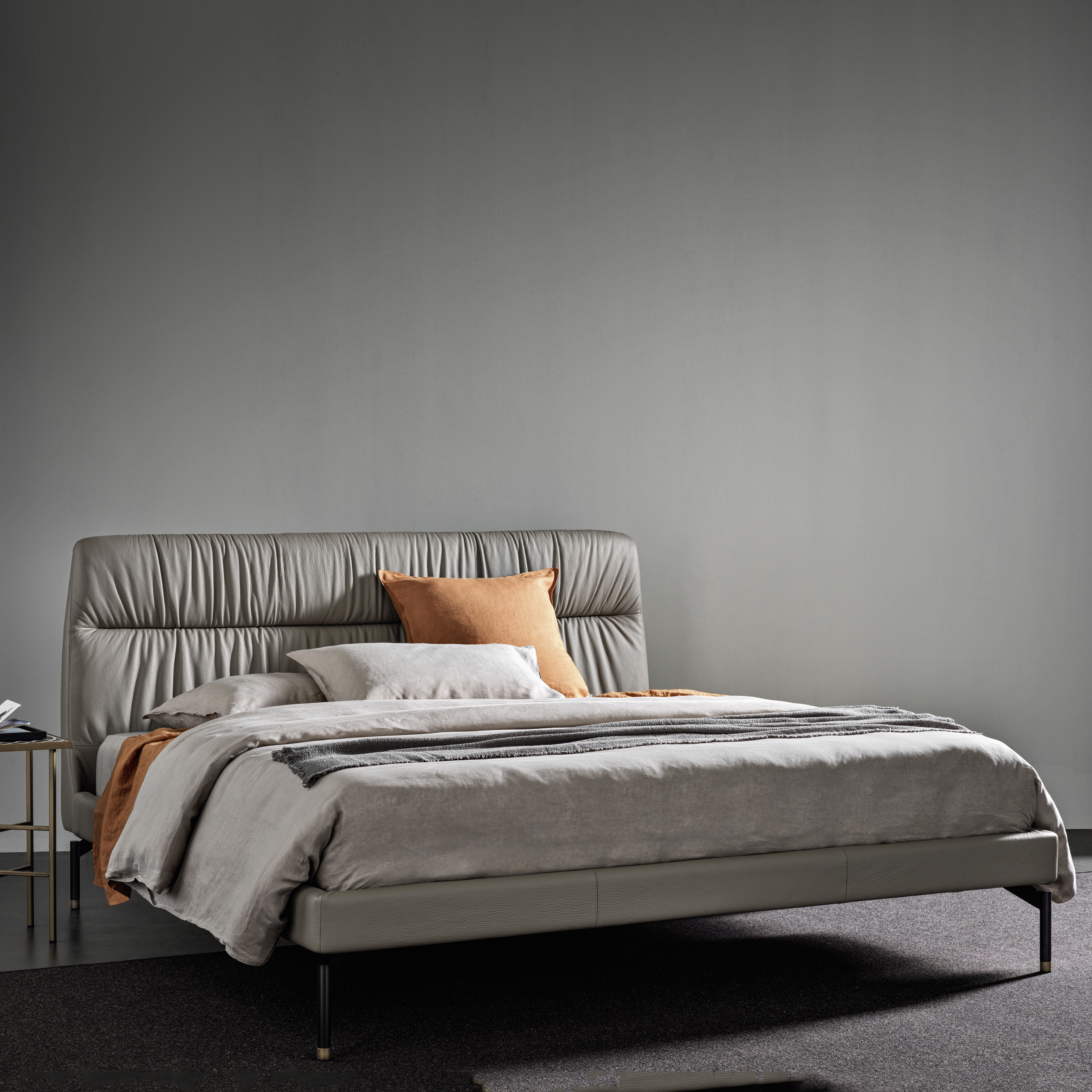 Display product Otto Queen from manufacturer Frag