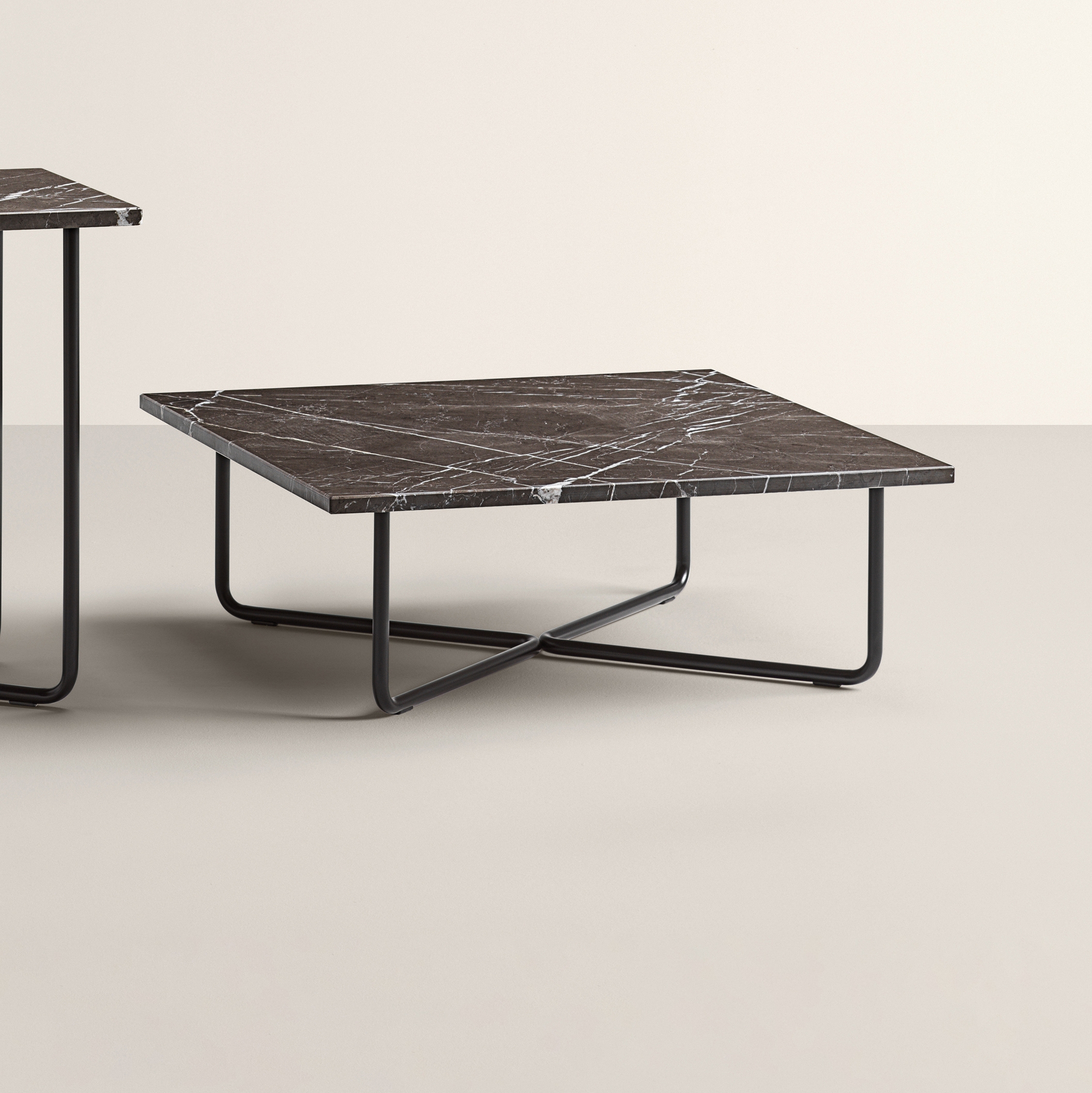 Afficher le produit Quattro CT 26 | Coffee Table du fabricant Frag