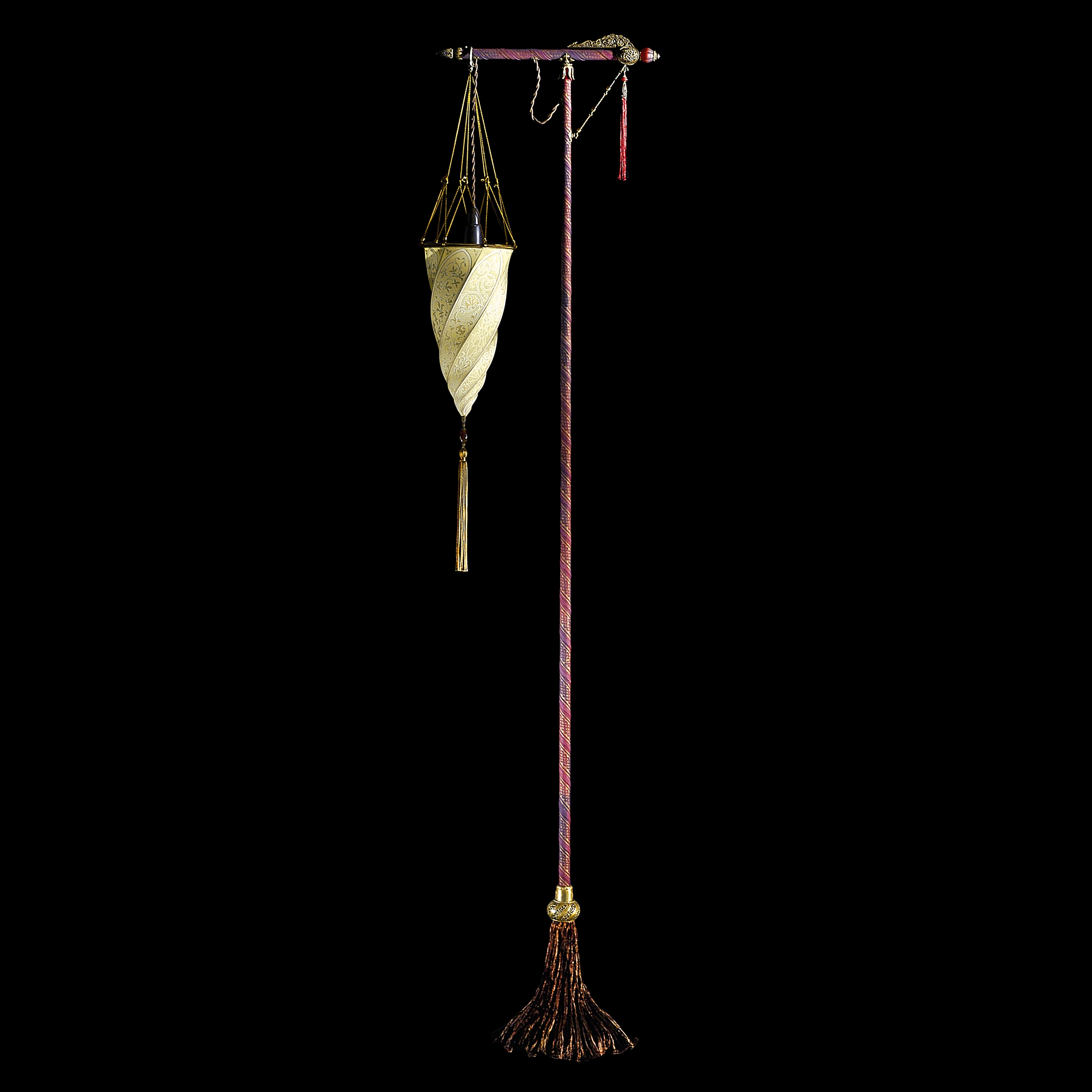 Afficher le produit Cesendello floor lamp du fabricant Venetia Studium