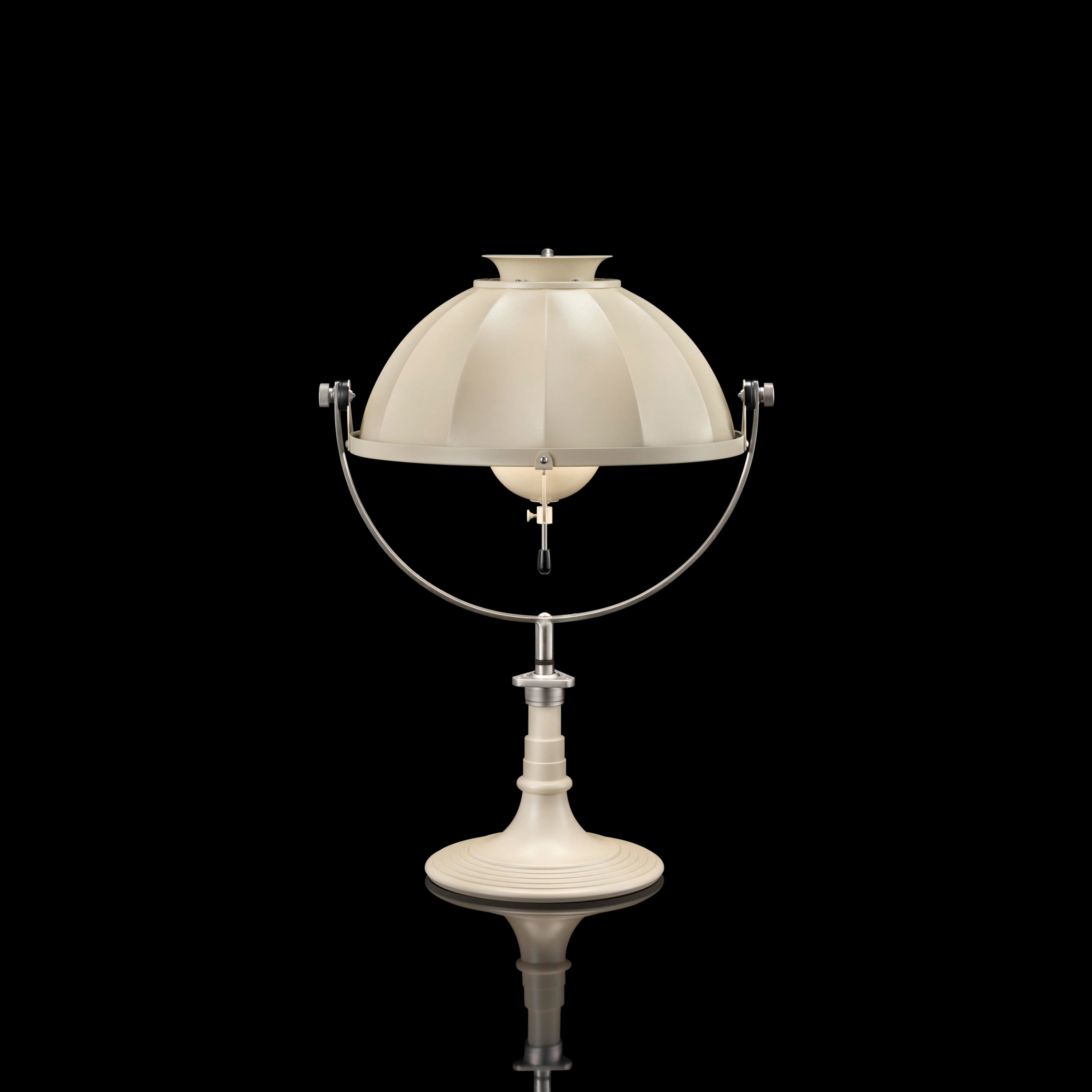 Display product Fortuny Armilla 41 DF41ARM-6636 from manufacturer Venetia Studium