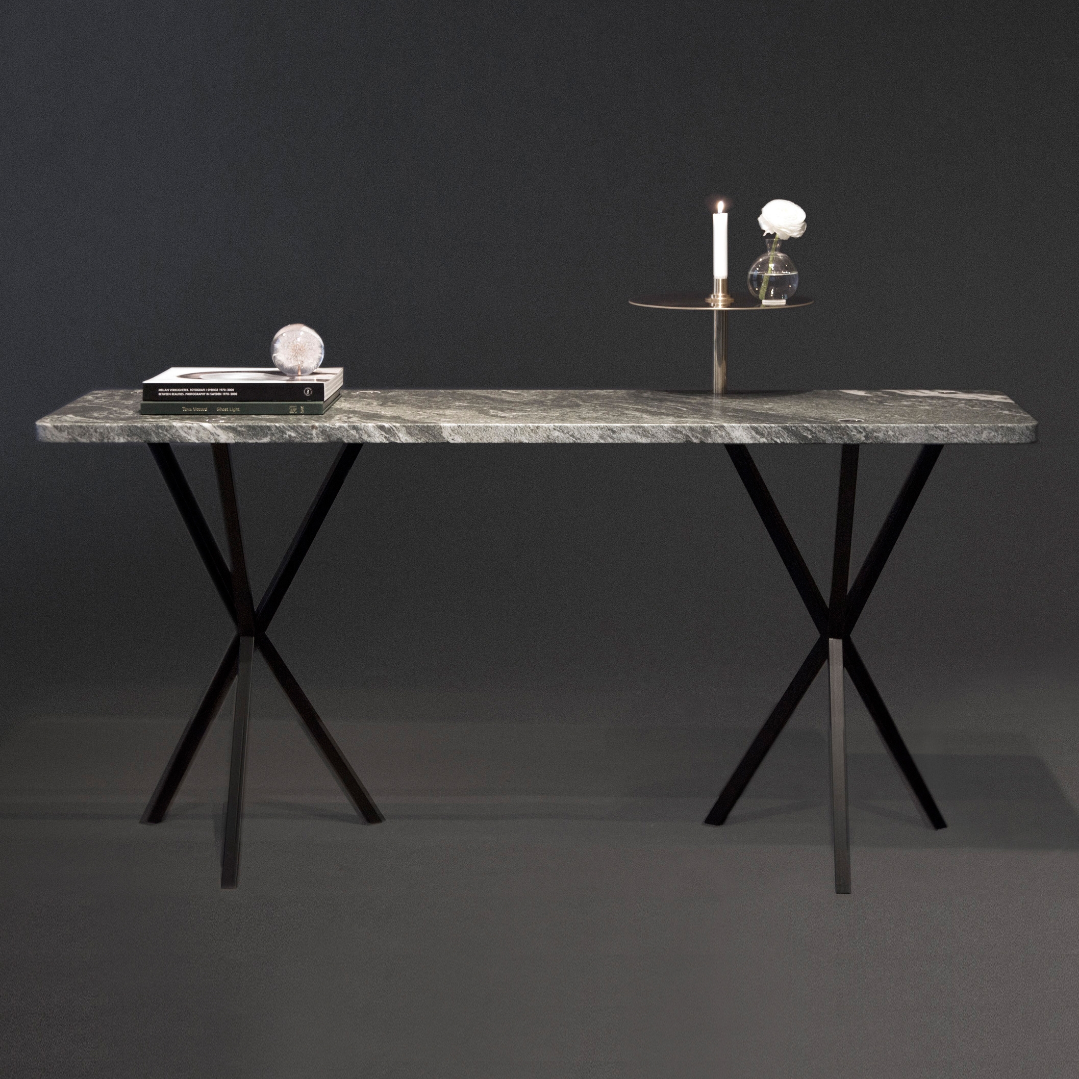 Afficher le produit NEB Console Table du fabricant No Early Birds
