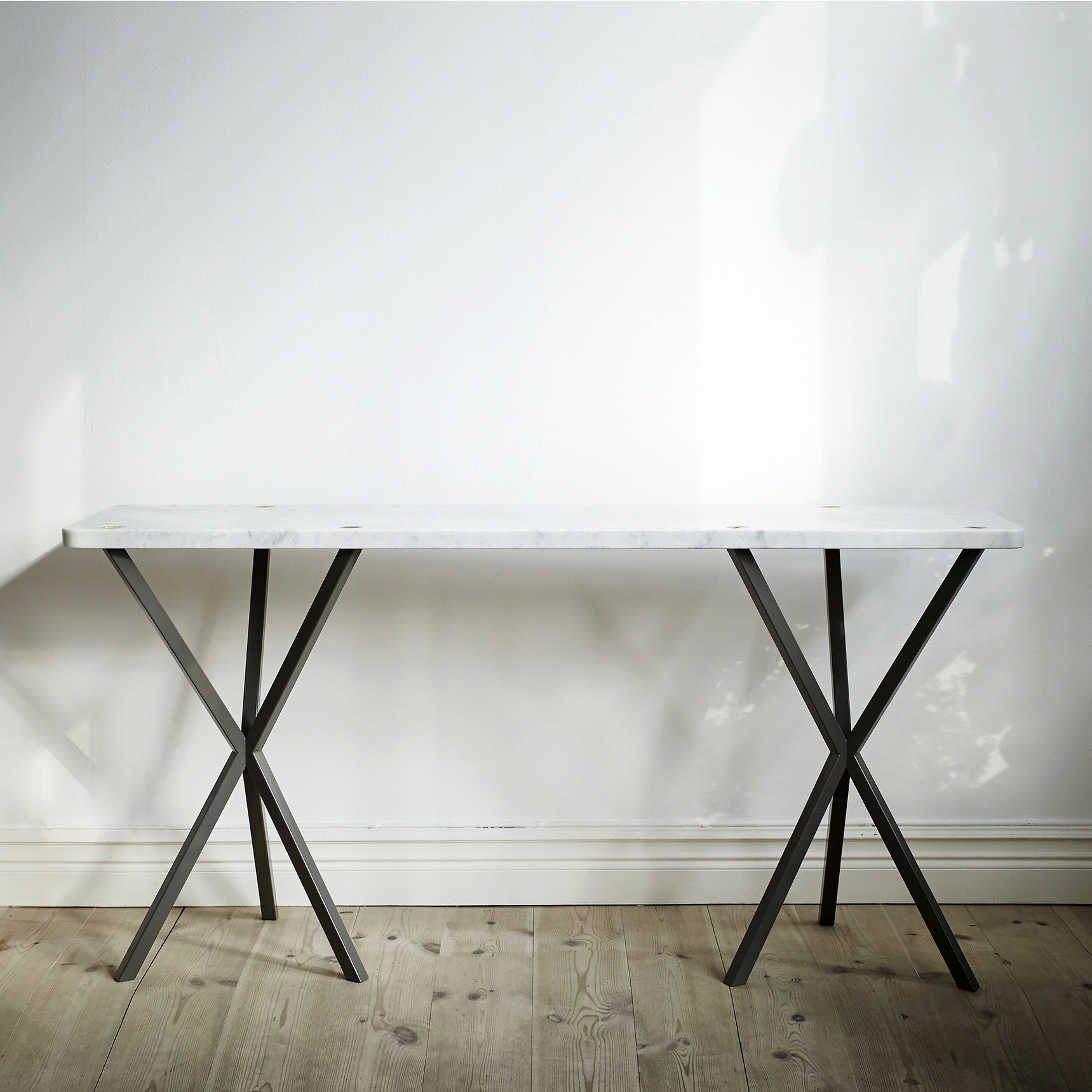 NEB Console Table