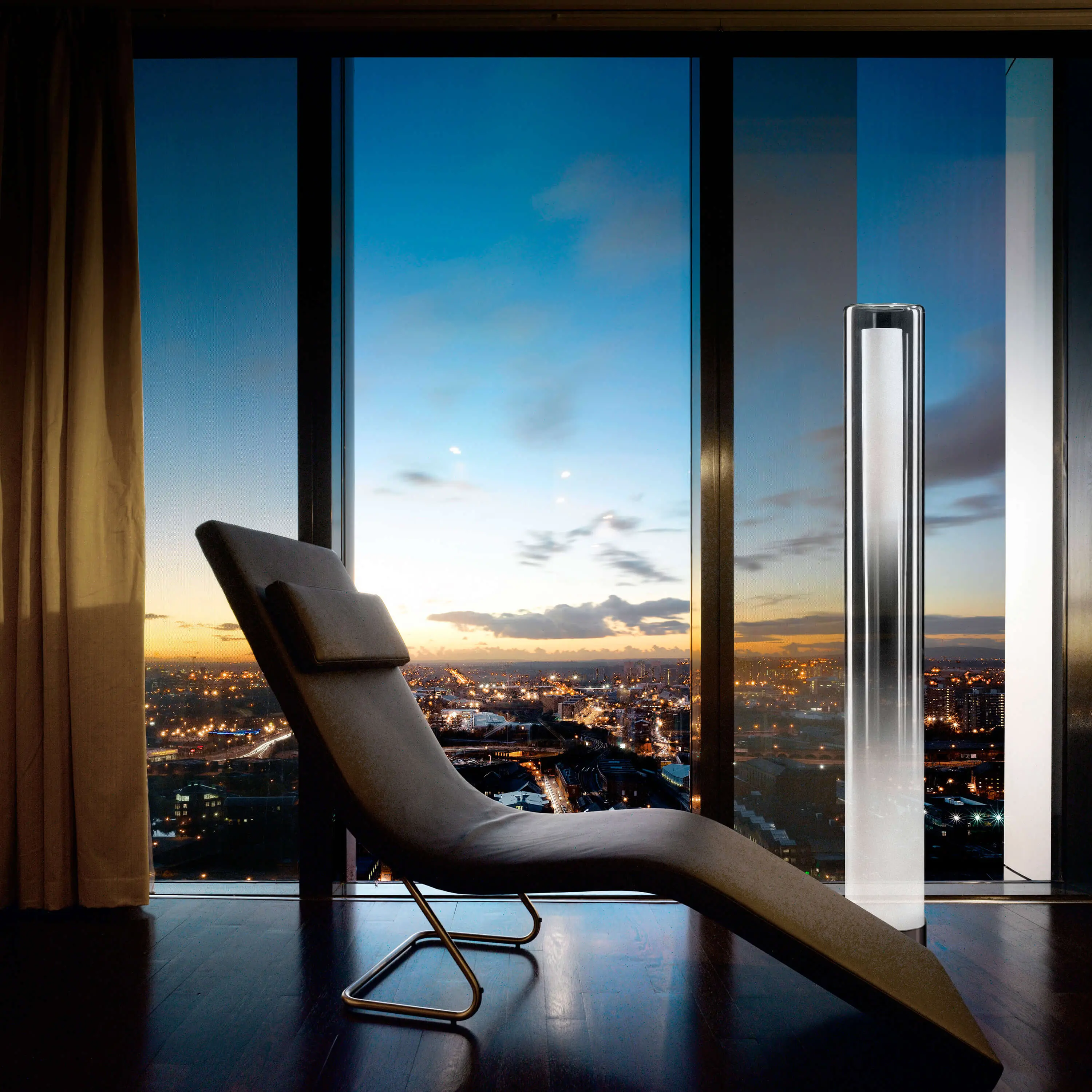 ITALAMP - GRADIENT  FLOOR LAMP