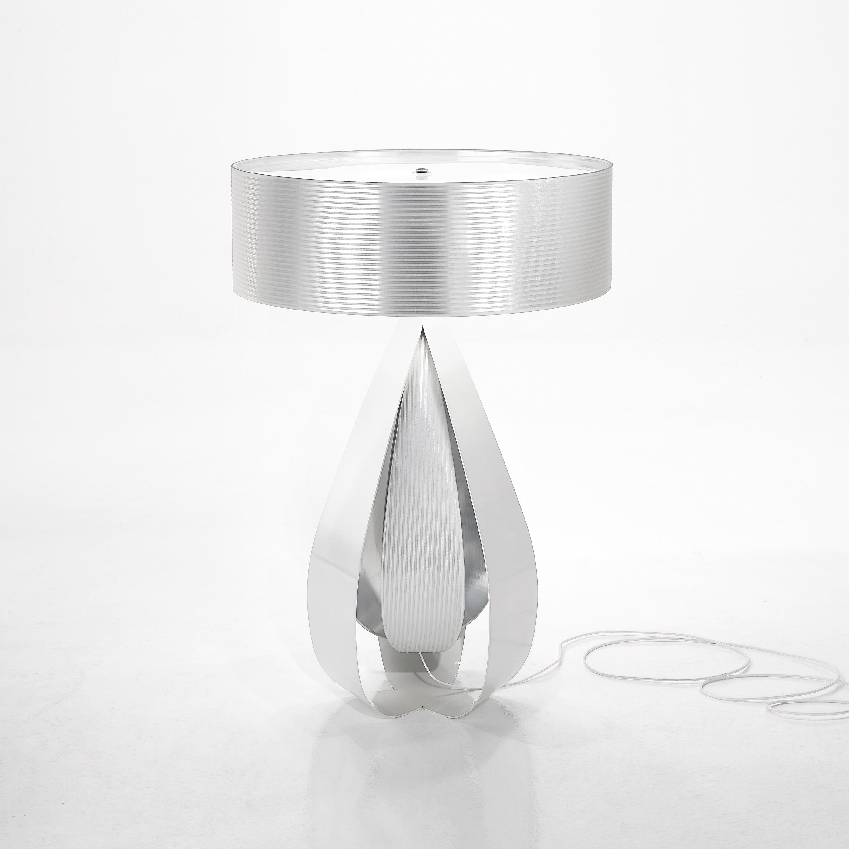 SUPERBA FLOOR LAMP