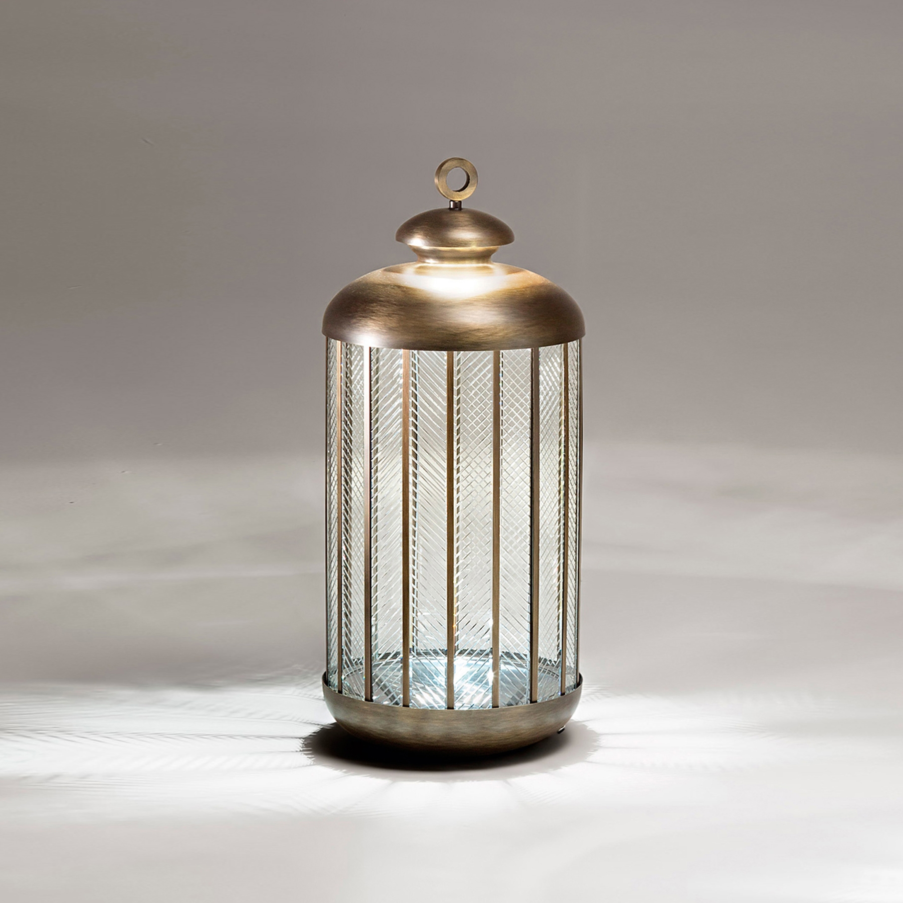 Display product FATA MORGANA TABLE LAMP from manufacturer ITALAMP