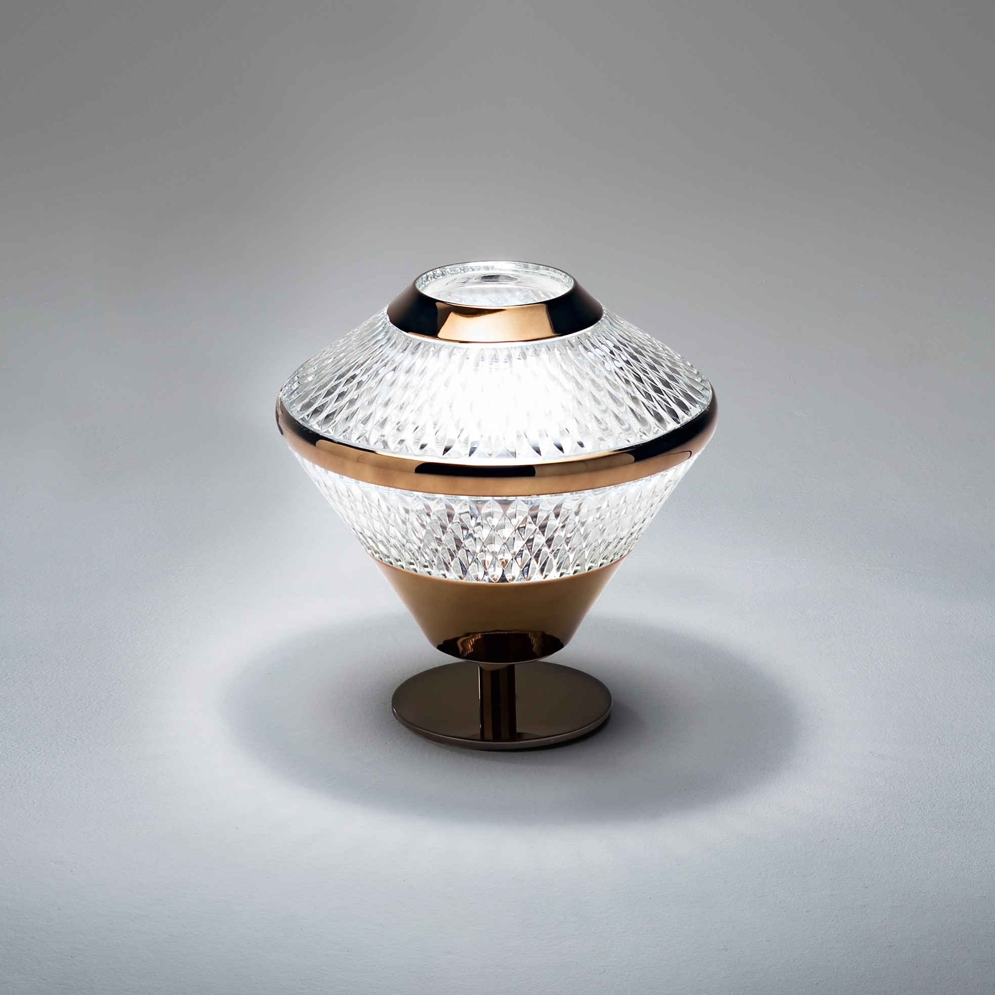 Produkt FRAGRENZIA TABLE LAMP des Herstellers ITALAMP anzeigen