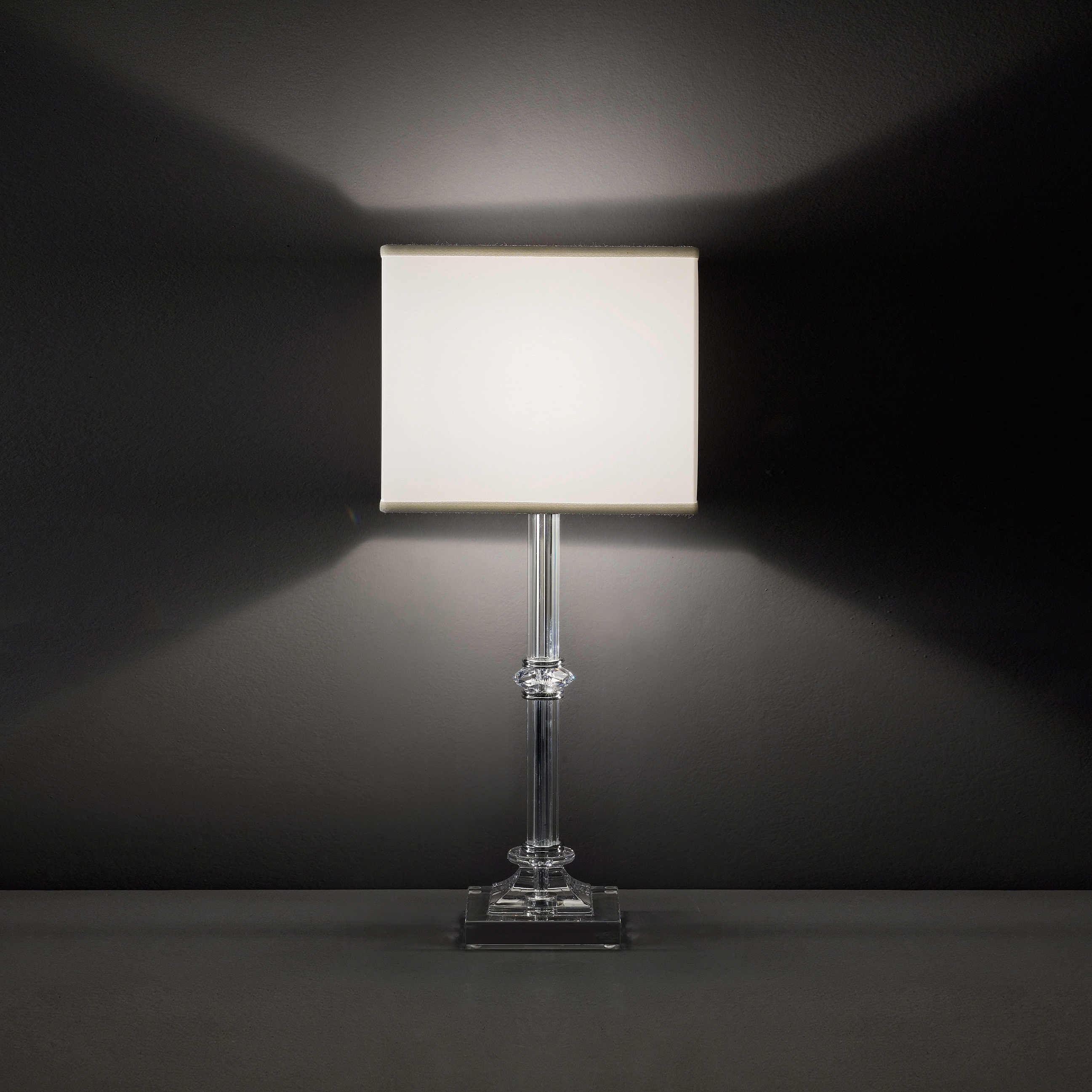 Produkt 353-LG TABLE LAMP des Herstellers ITALAMP anzeigen