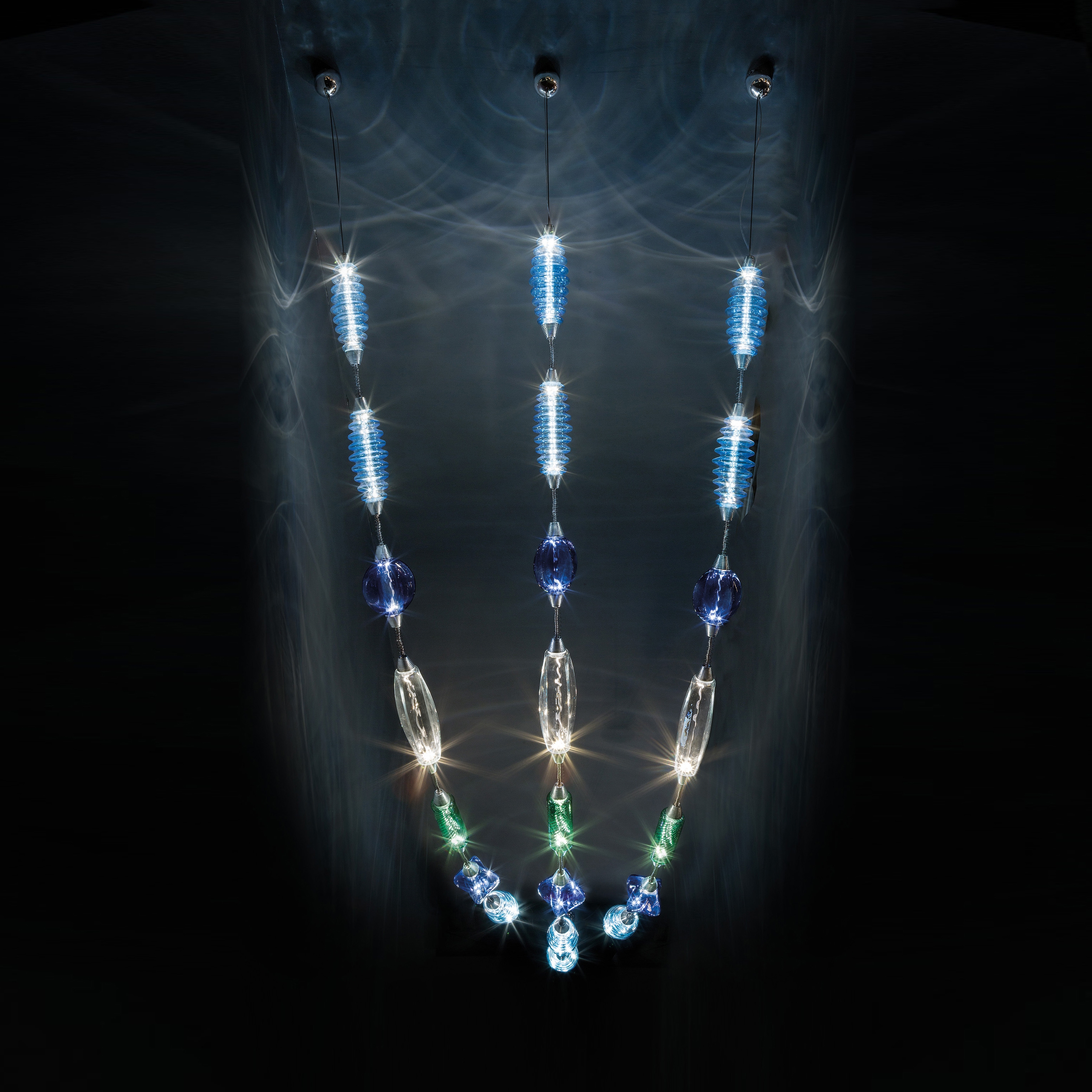 Mostra il prodotto COLLIER SUSPENSION del produttore ITALAMP