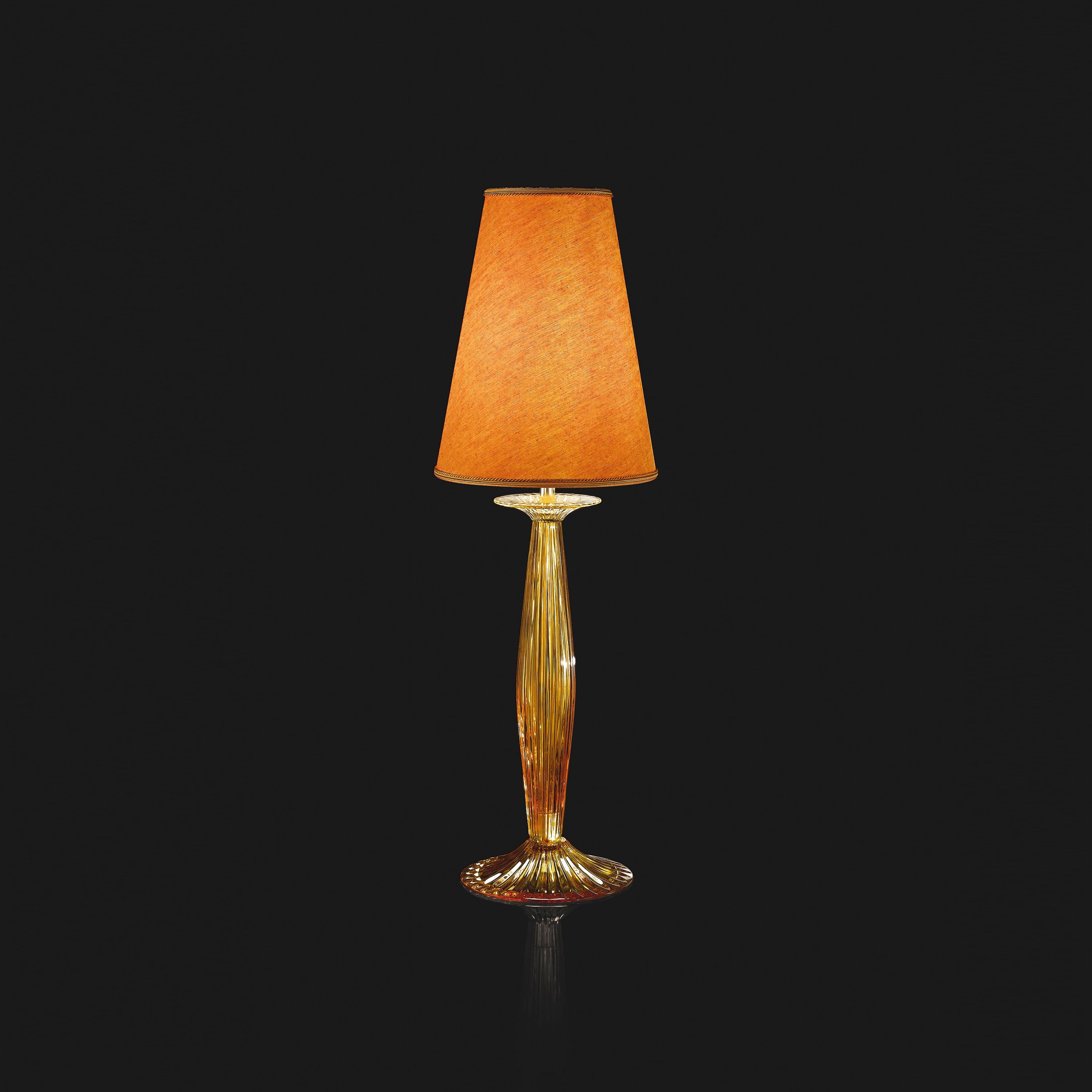 PHEBO TABLE LAMP