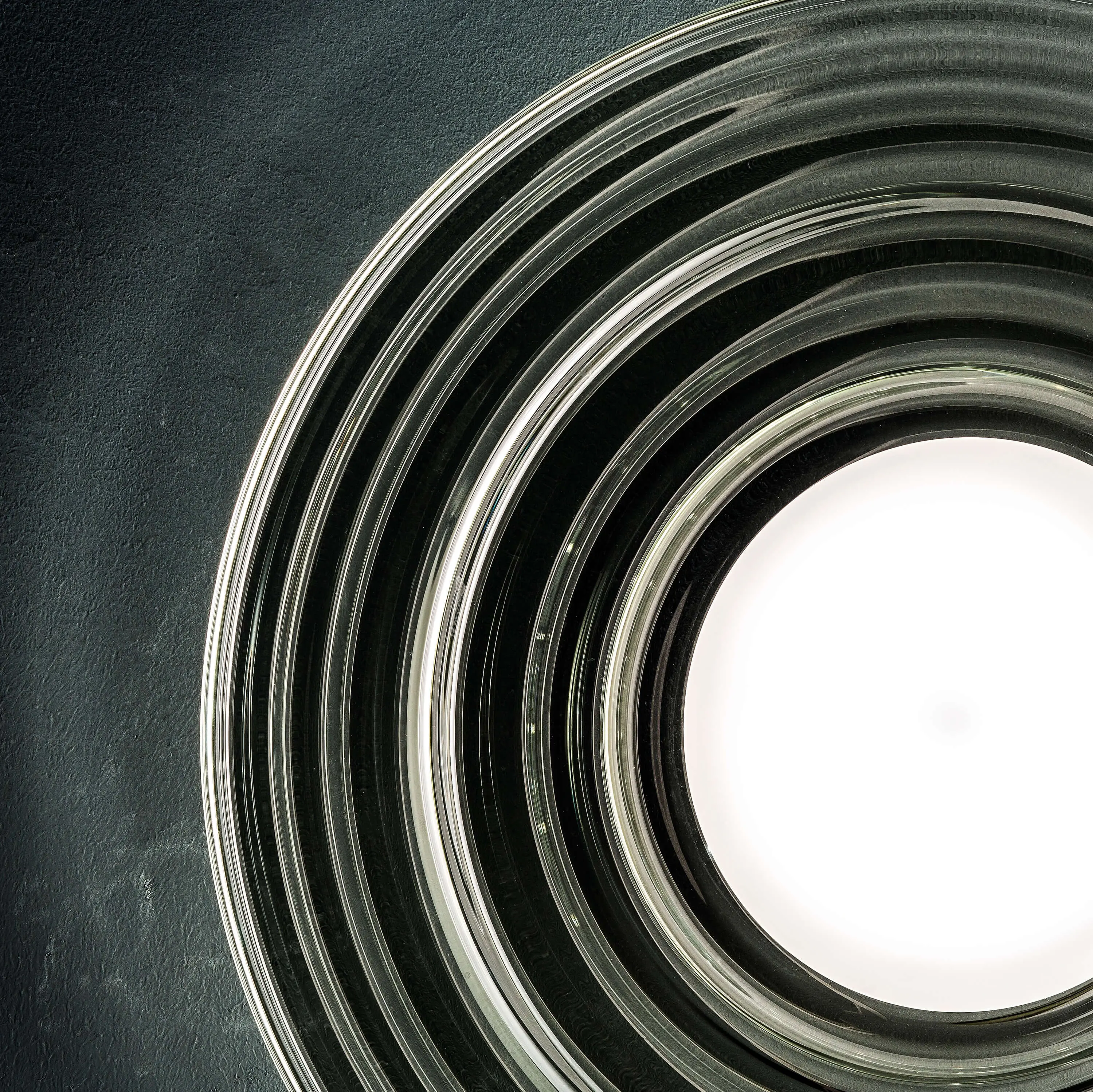 ITALAMP - GRAVITY WALL LAMP