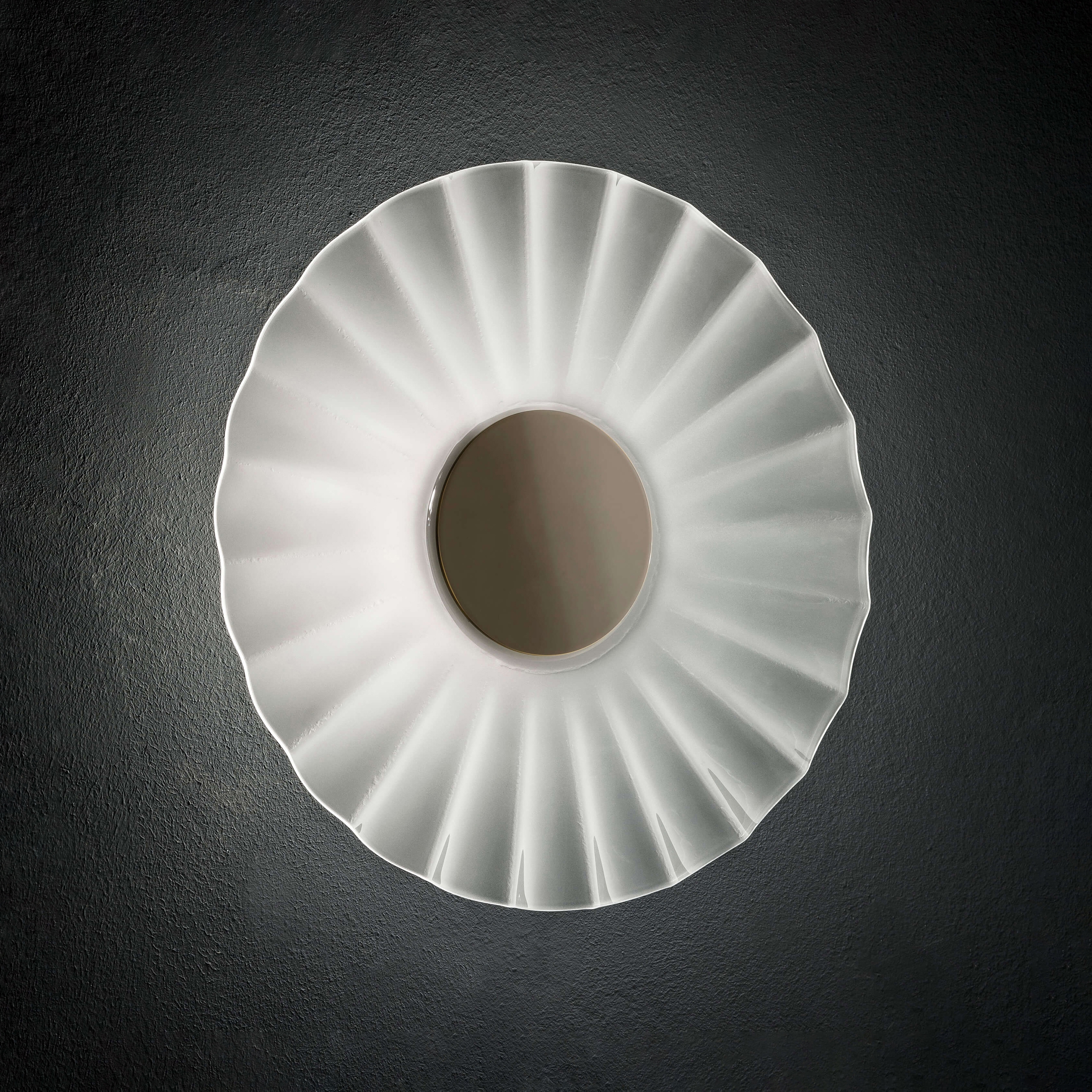 SCILLA WALL LAMP