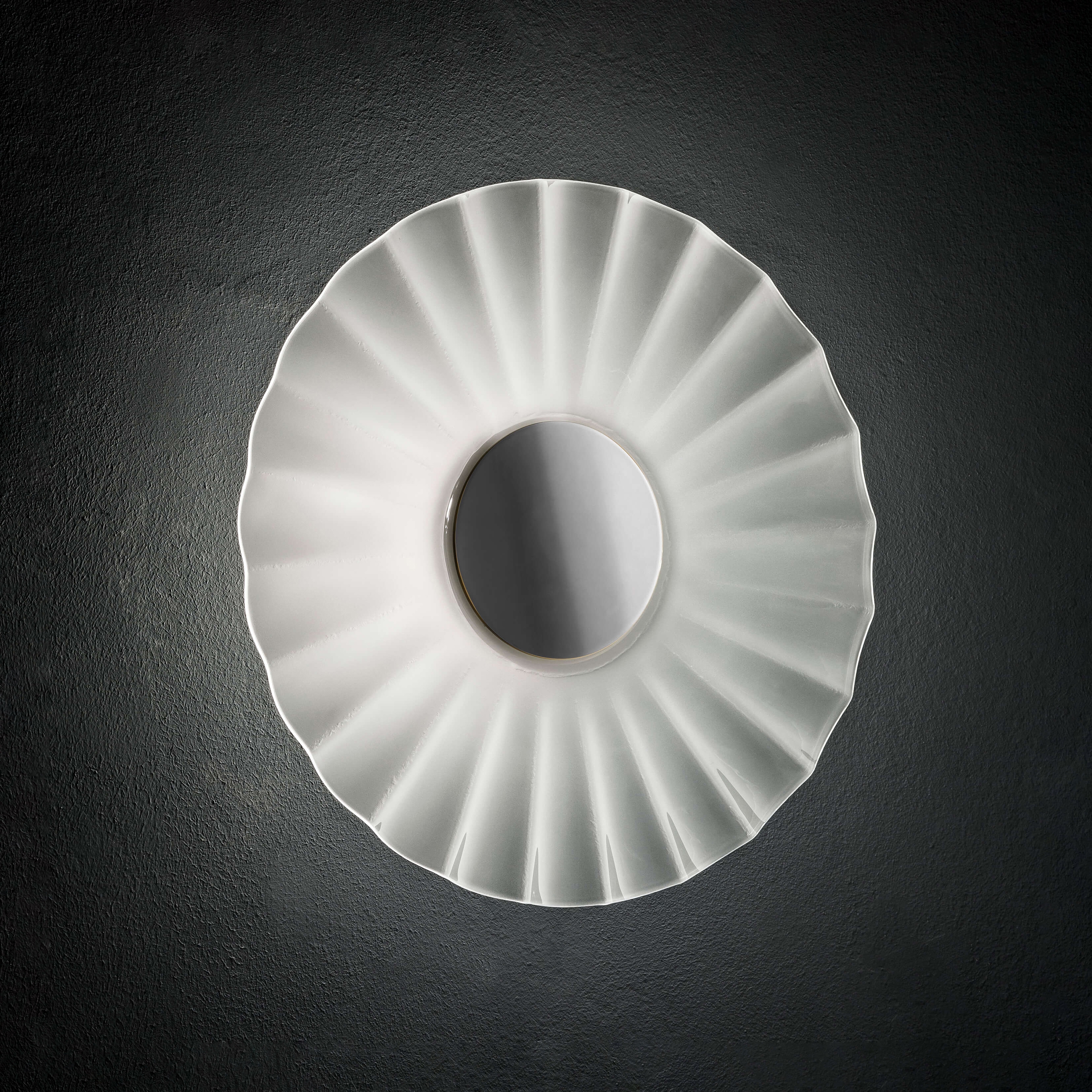 SCILLA WALL LAMP