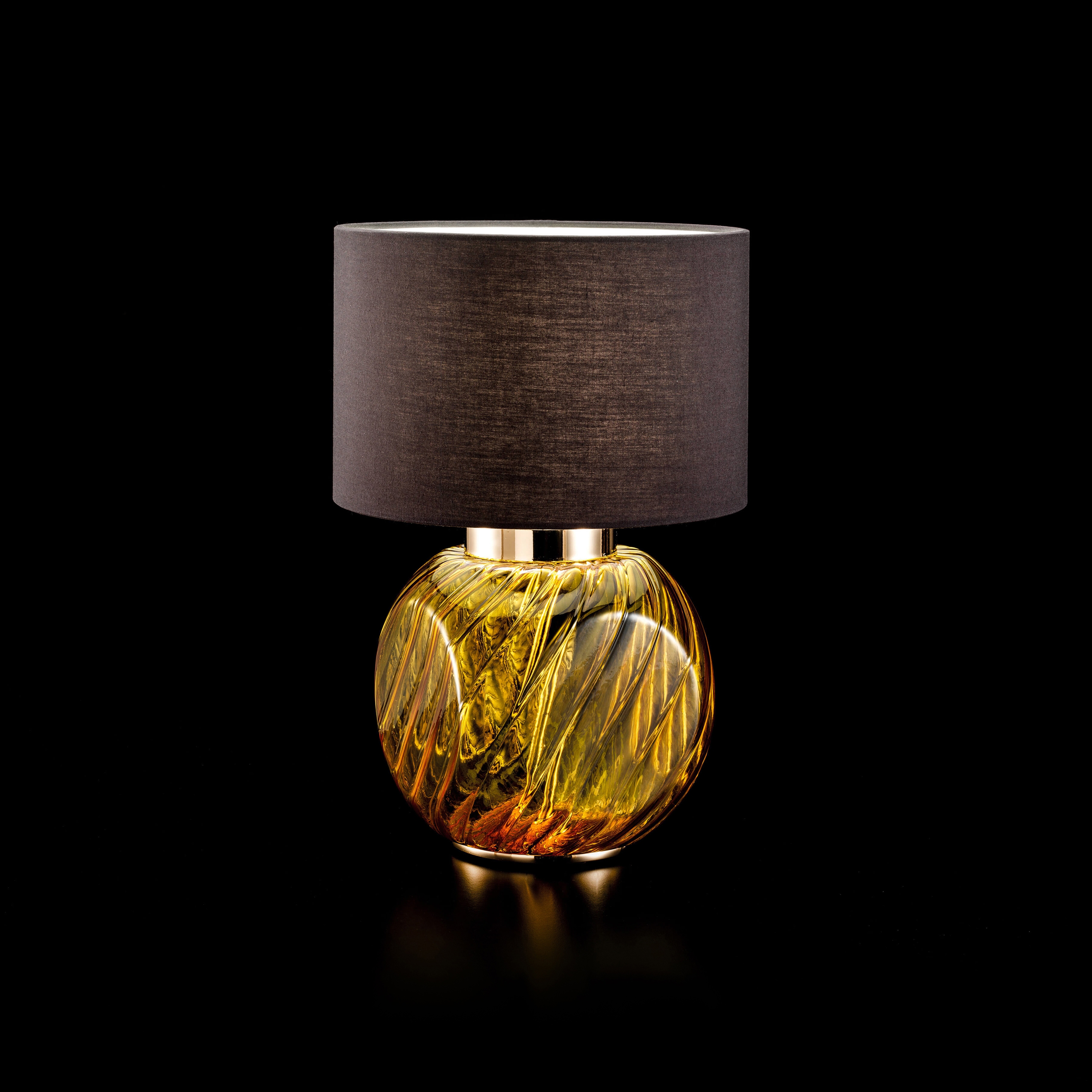 Mostrar el producto CLOE TABLE LAMP del fabricante ITALAMP