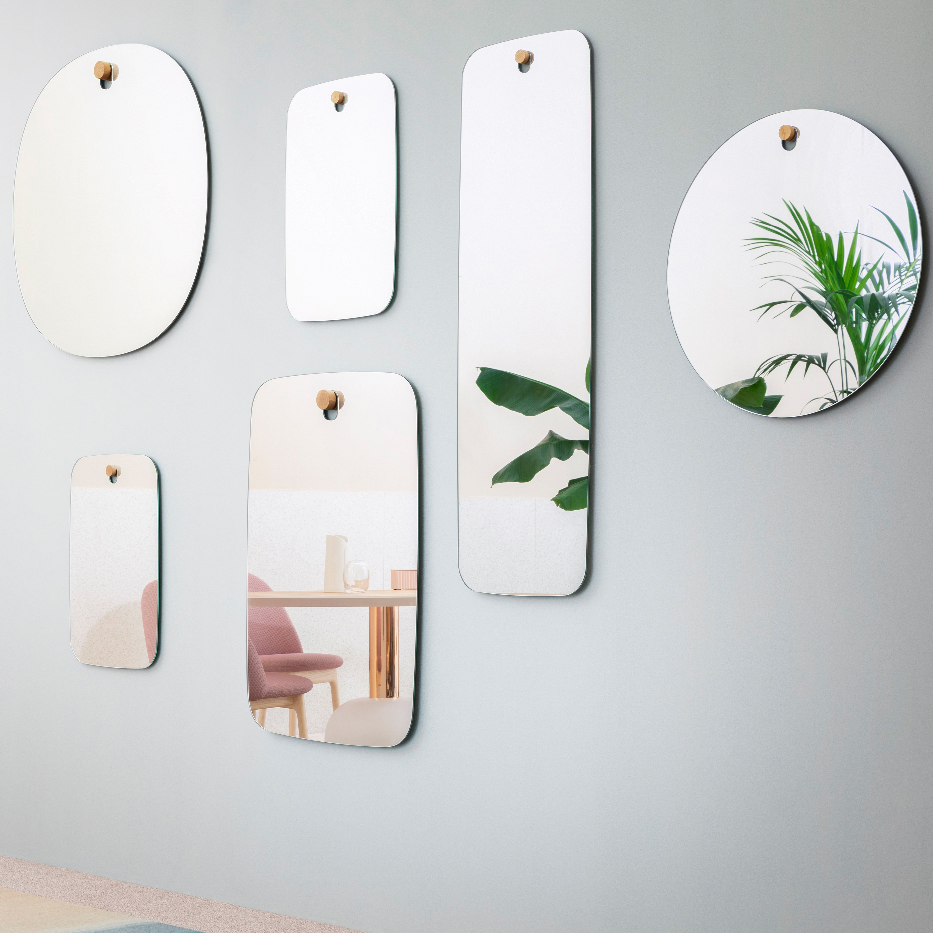 Display product Les brother | Middle Brothers from manufacturer miniforms