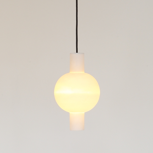 Display product Trou² pendant lamp from manufacturer Cordula Kafka