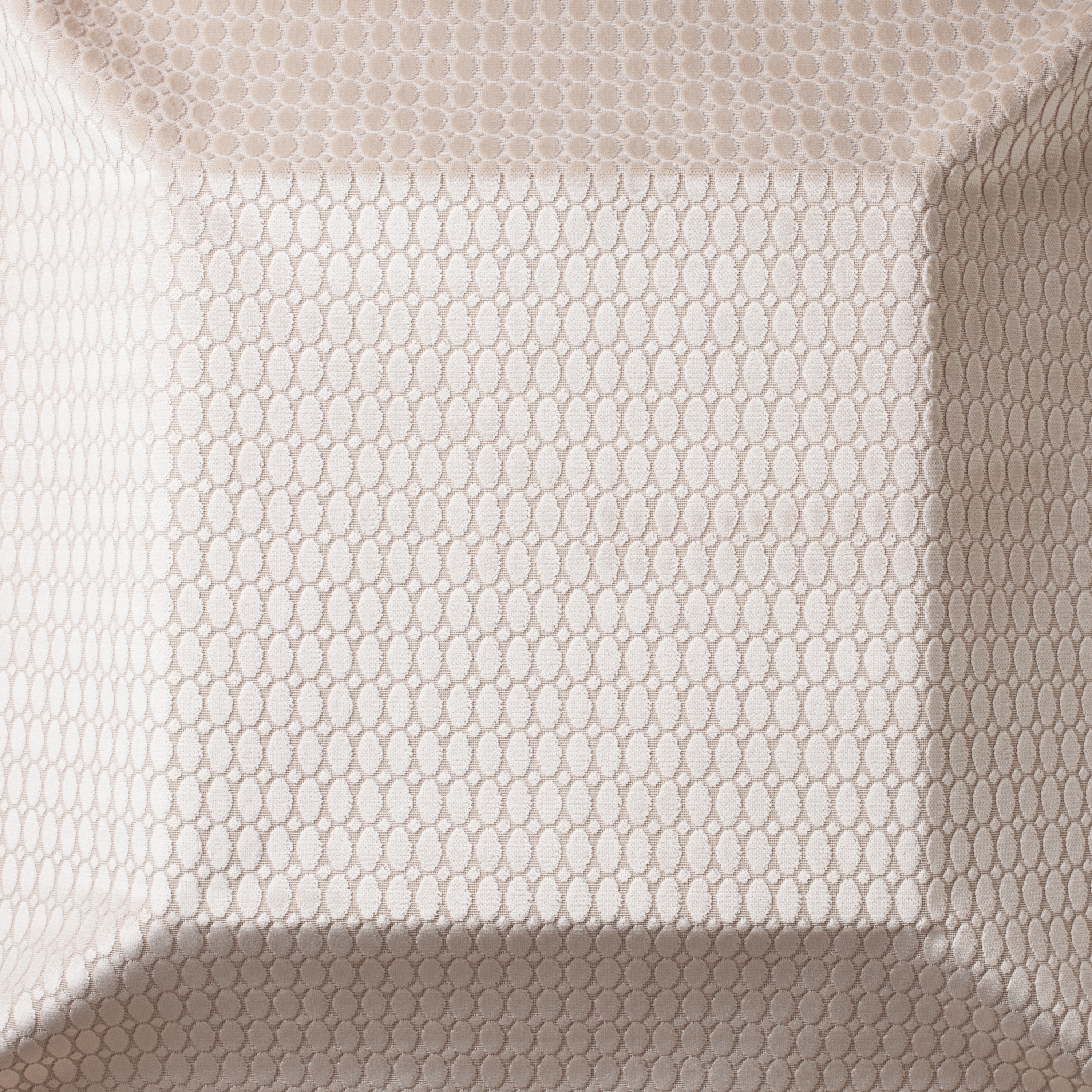 Paulova beige