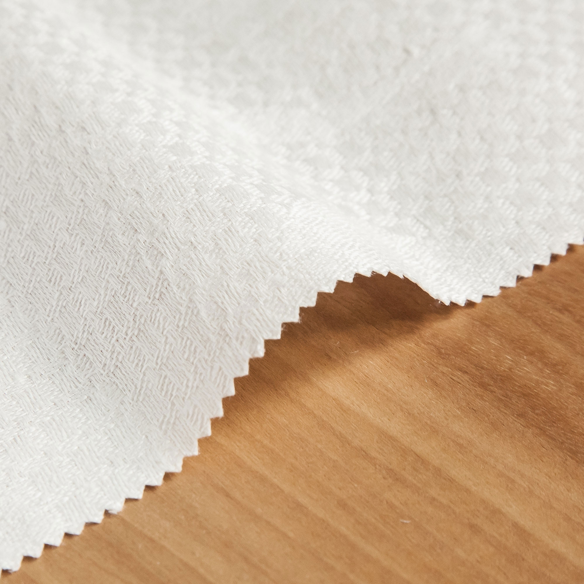 Mostrar el producto Pellava | 001 Blanco del fabricante Equipo DRT