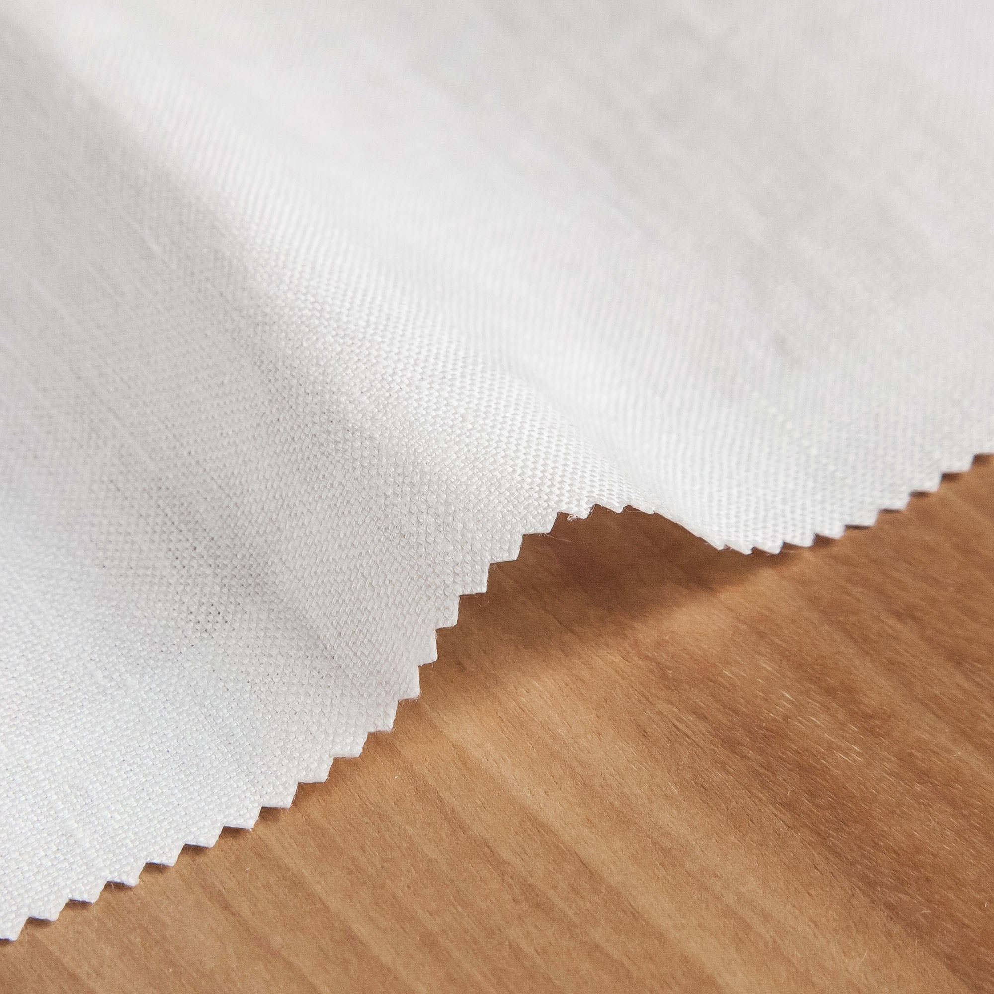 Mostrar el producto Tarkan | 001 Blanco del fabricante Equipo DRT