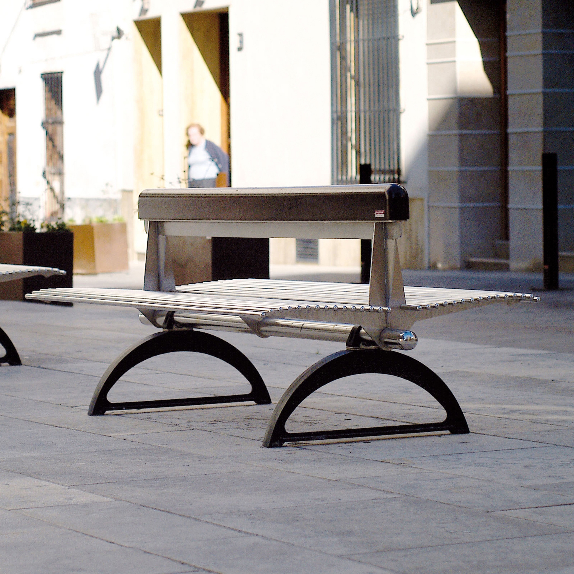 Mostrar el producto Libre Double del fabricante Metalco