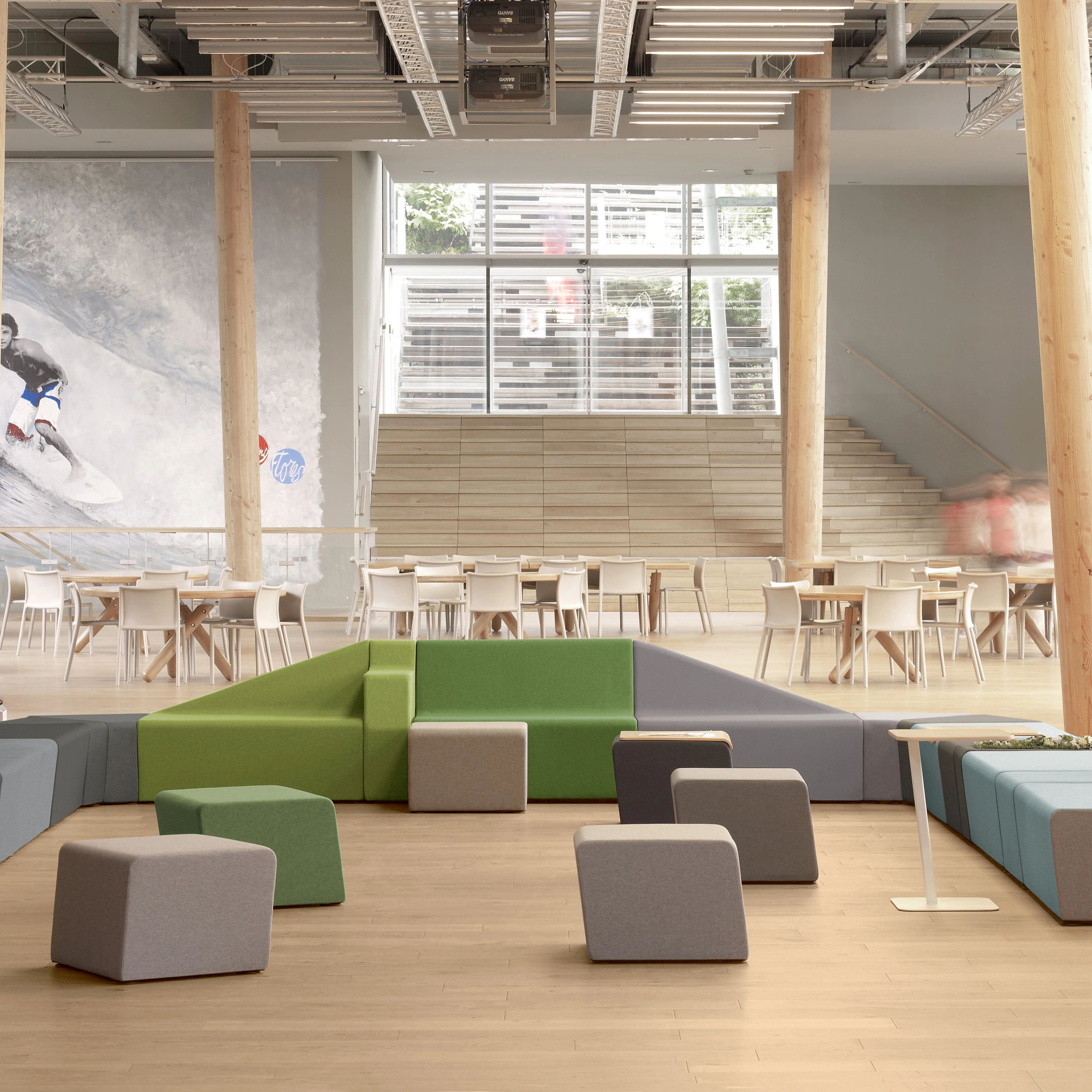 INFORMAL AND RECEPCION SPACES