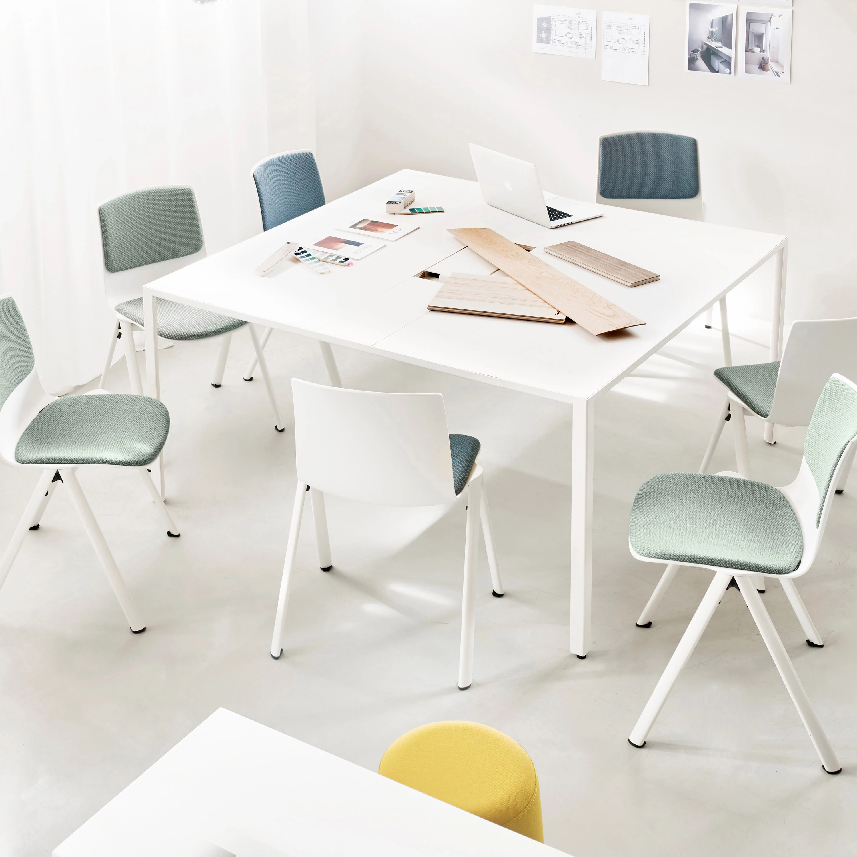 MEETING WORKSPACES