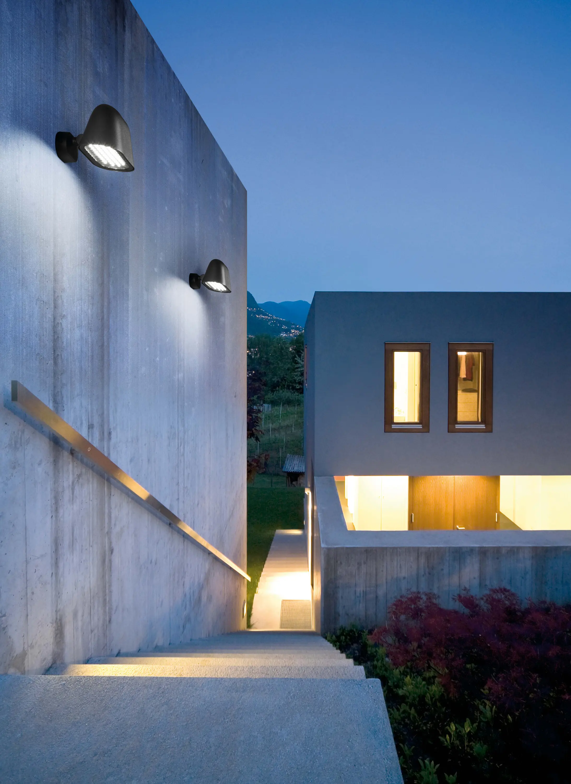 Faro - Sentinel floor lamp