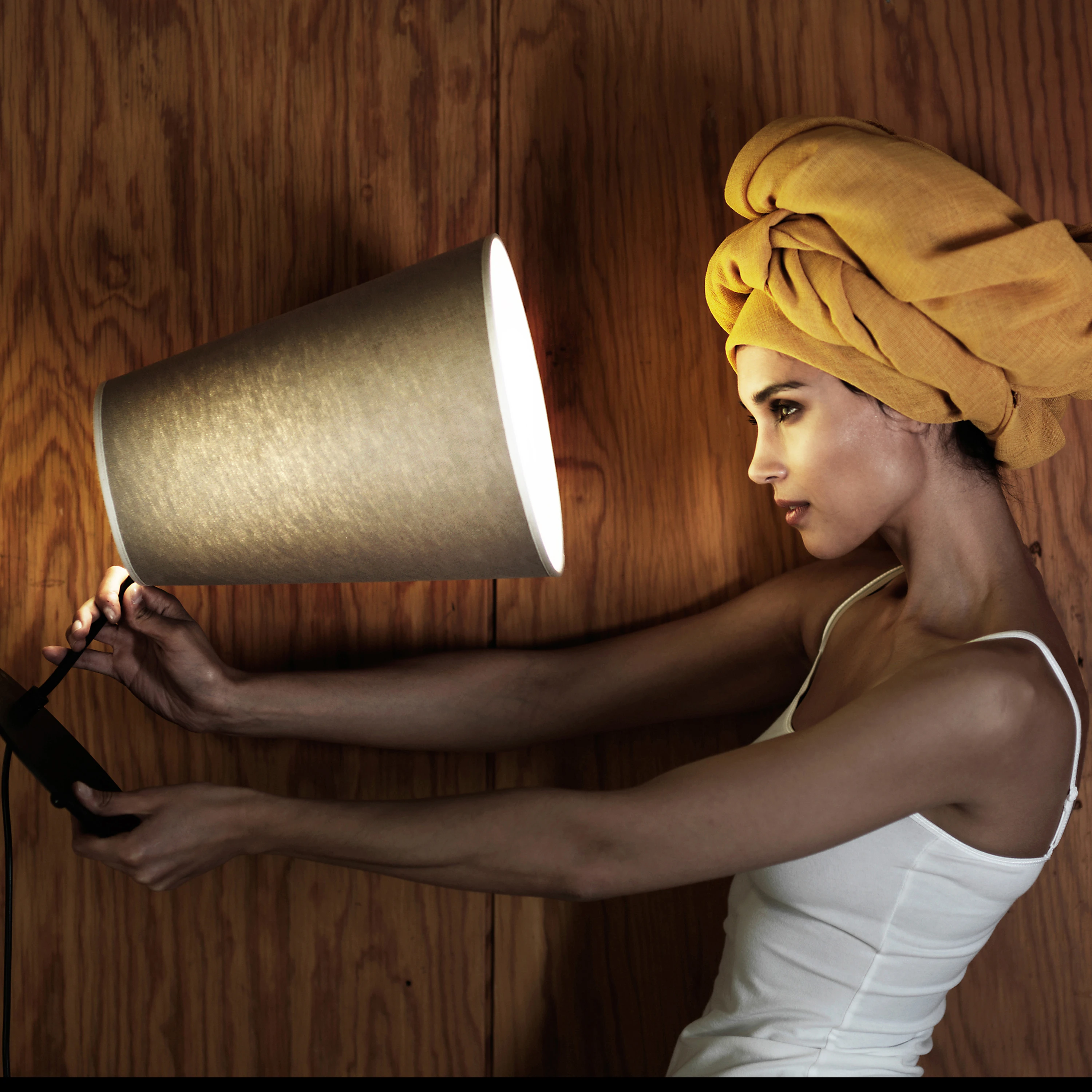 TABLE LAMPS