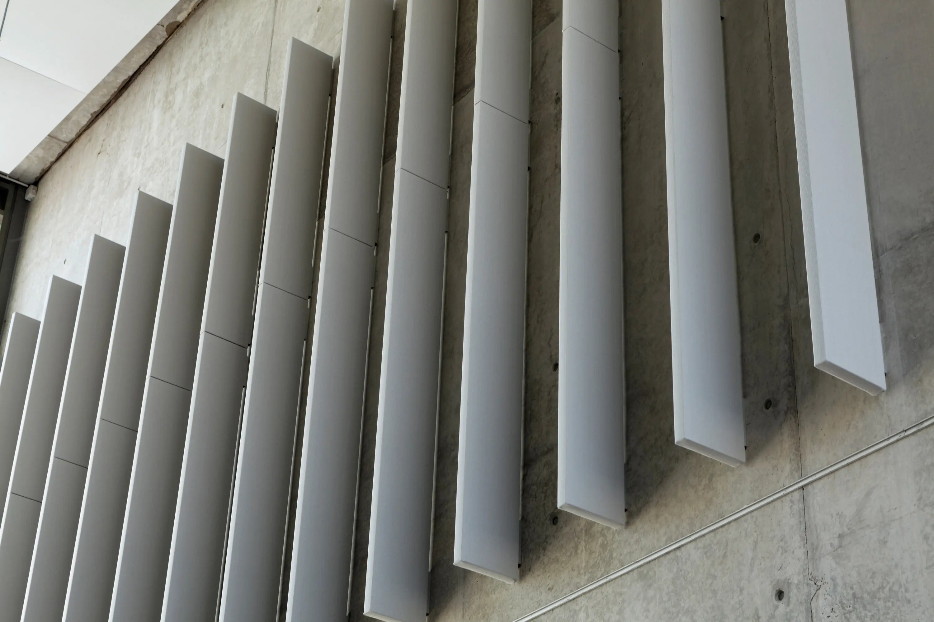 gallery-slide-0