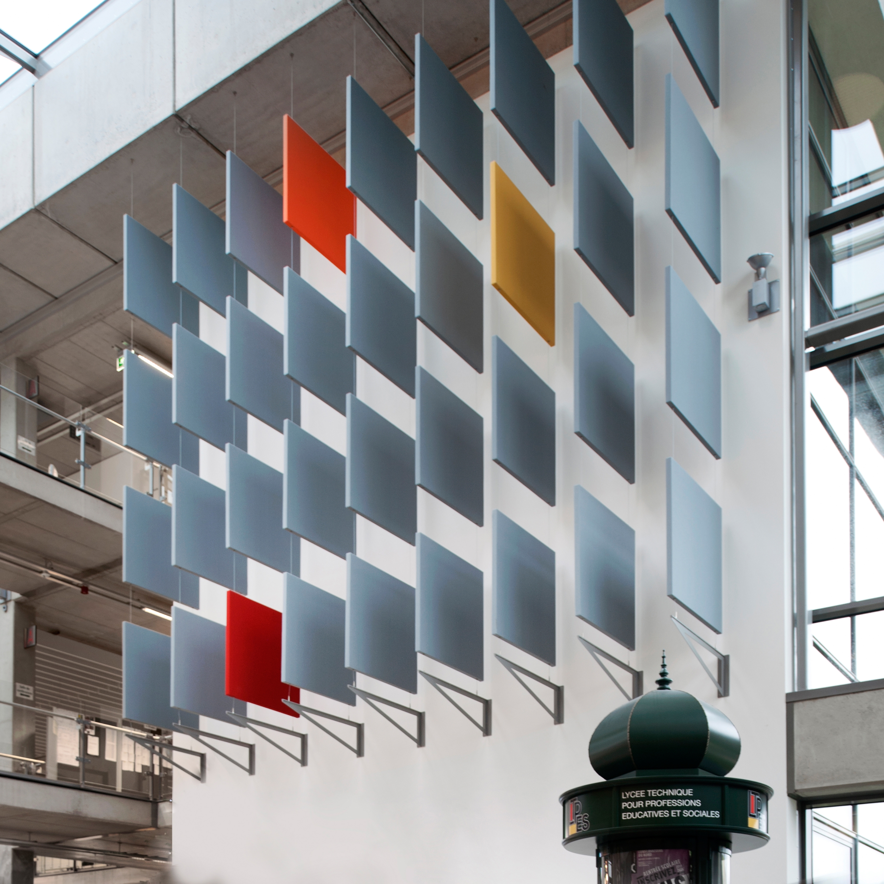 Produkt Stereo acoustic panels as baffles des Herstellers Texaa® anzeigen