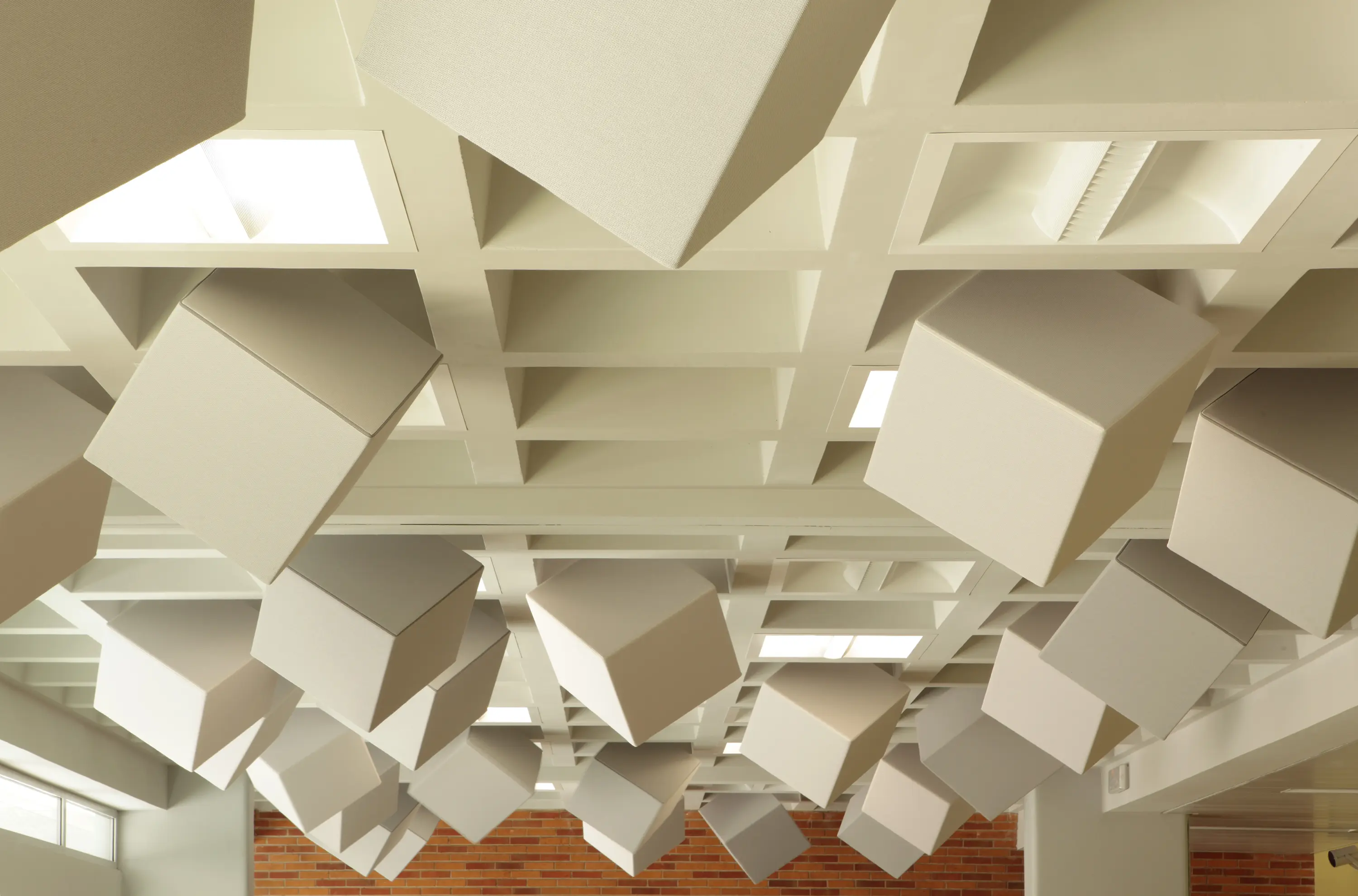 gallery-slide-0