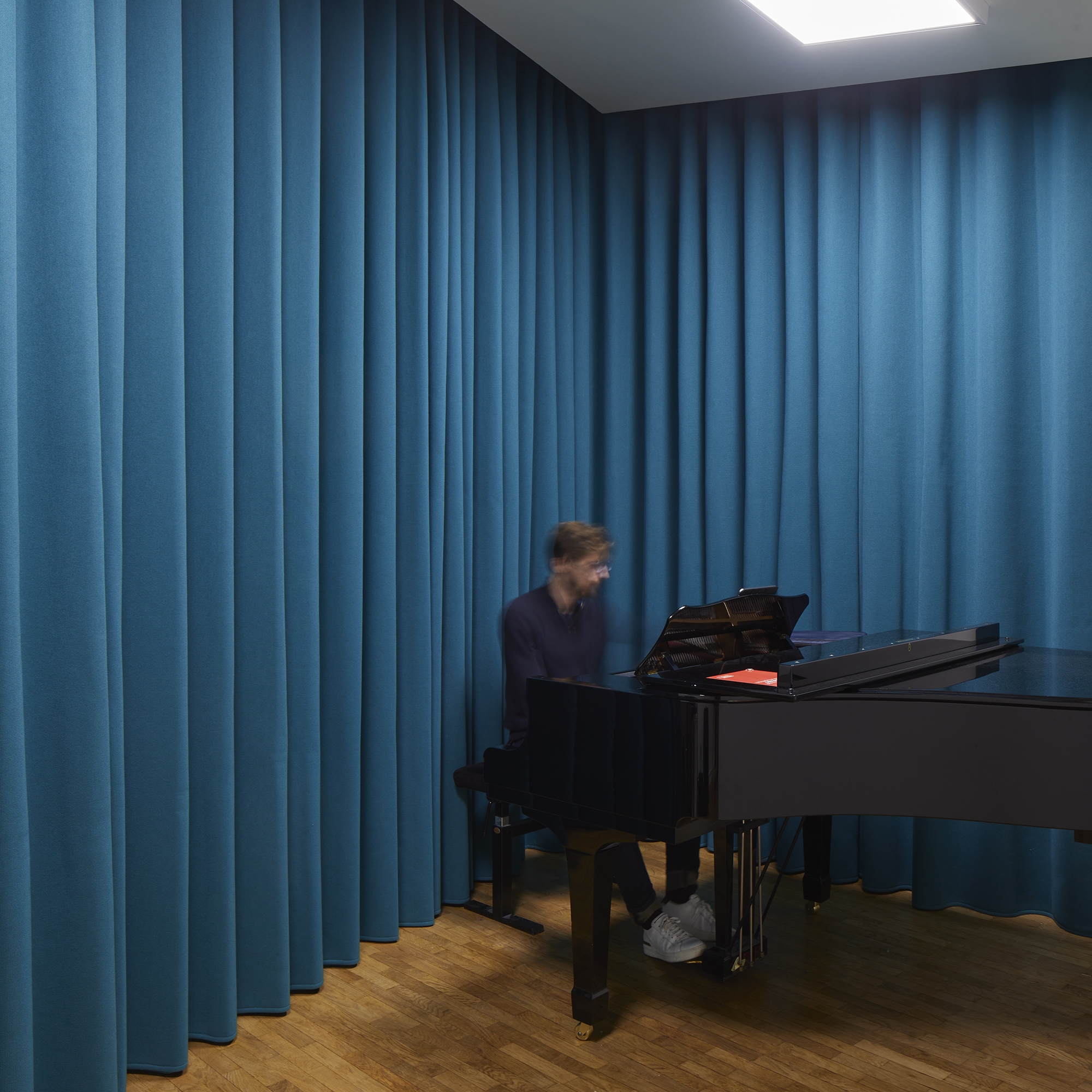 Mostra il prodotto Velio Acoustic curtains del produttore Texaa®